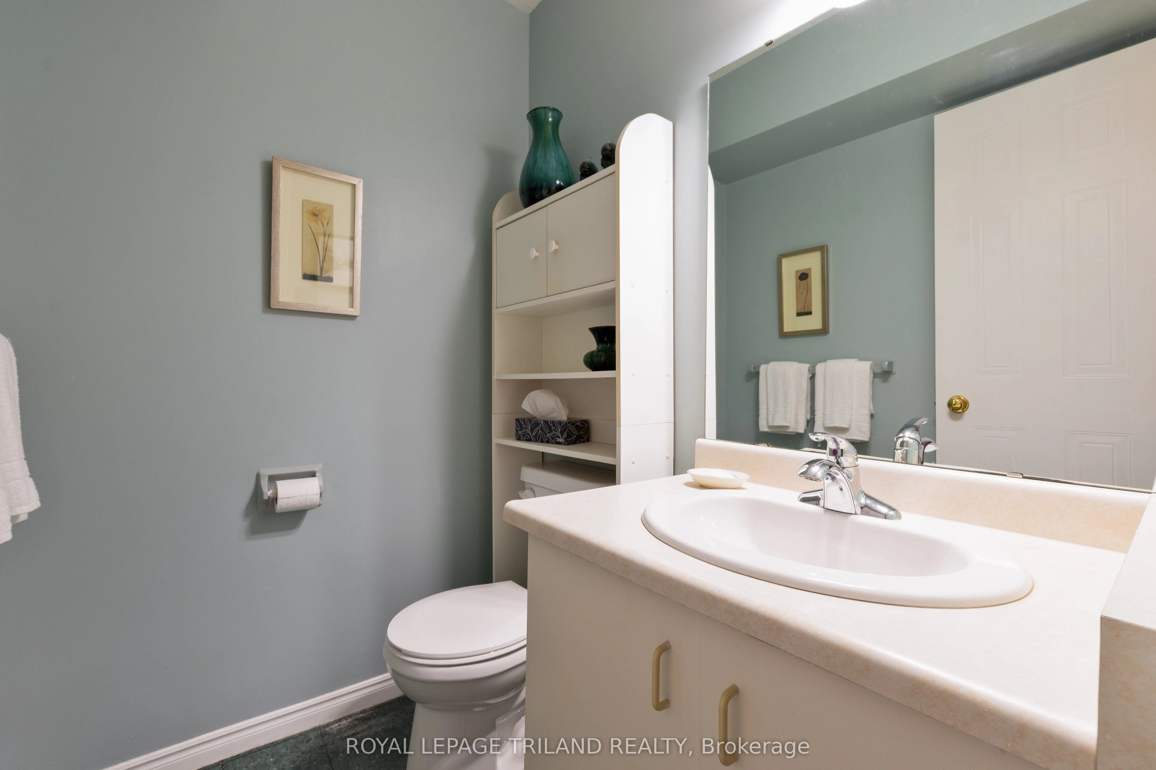 440 Wellington Street #123