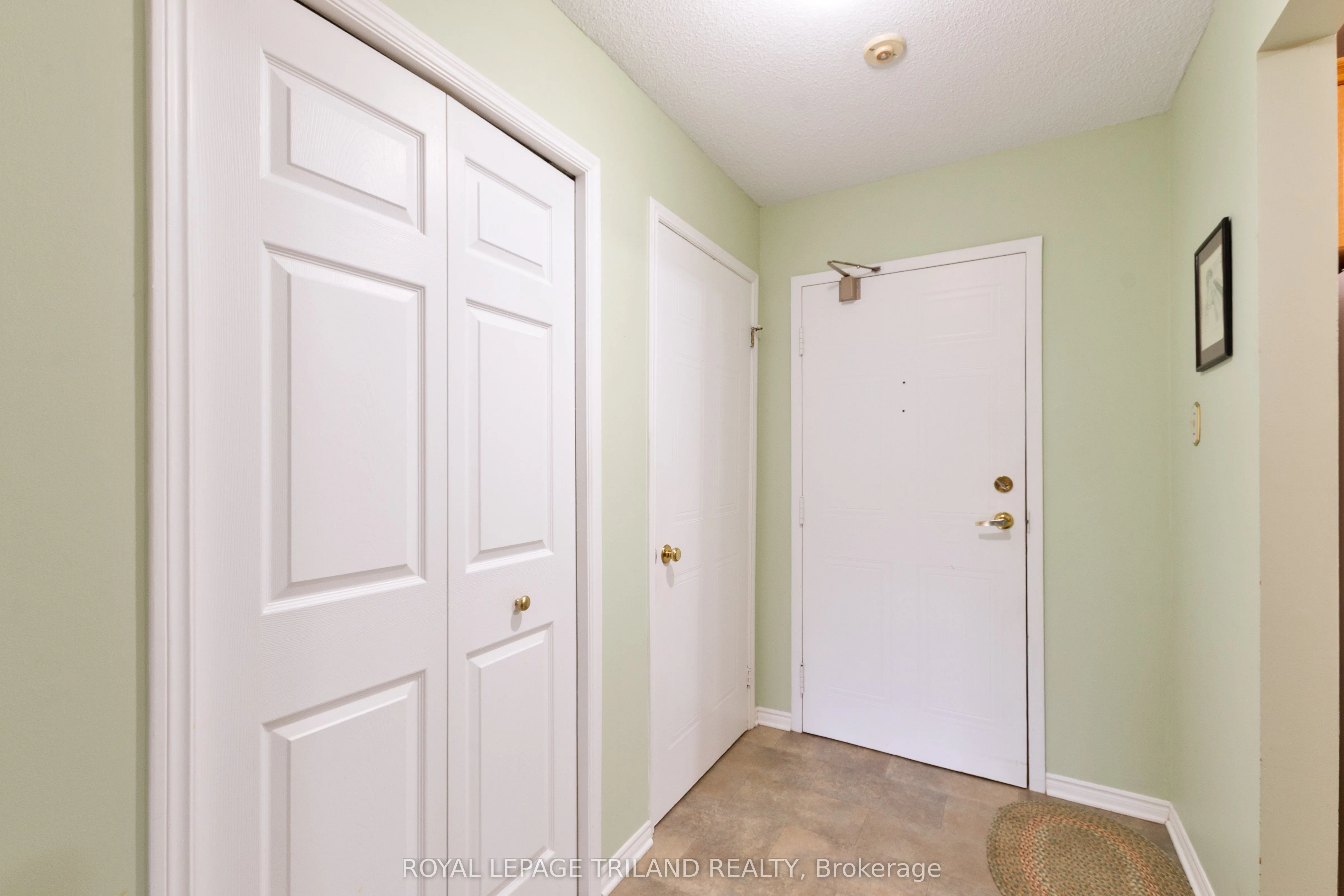 440 Wellington Street #123