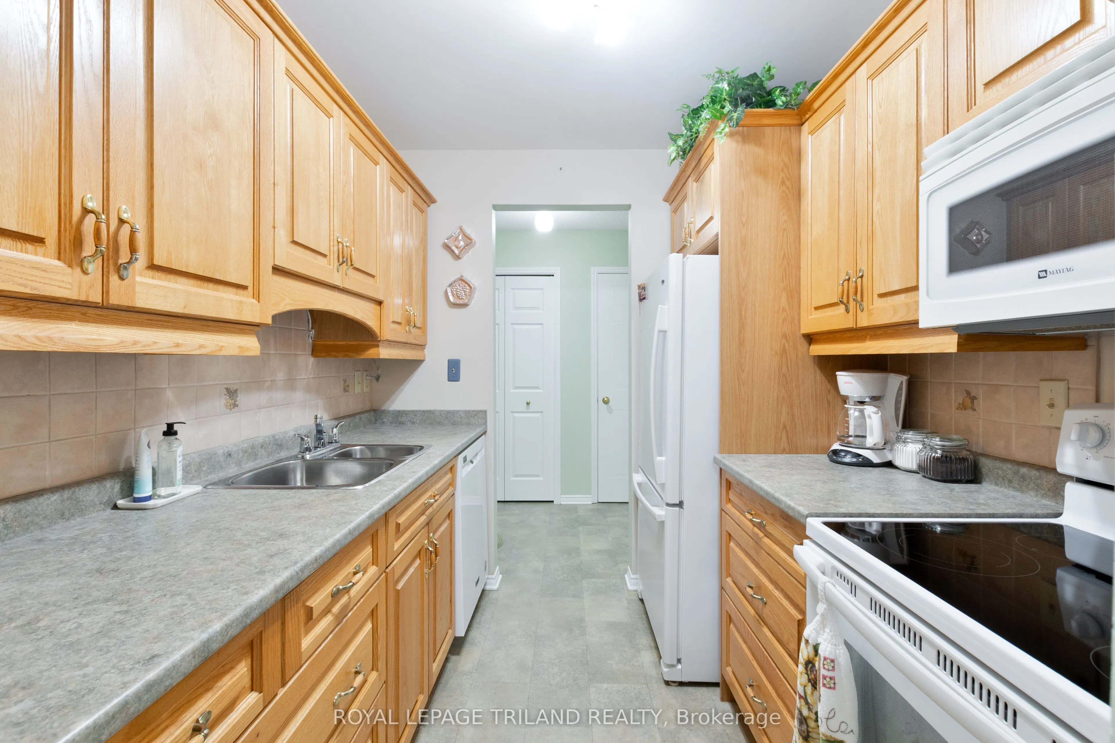 440 Wellington Street #123