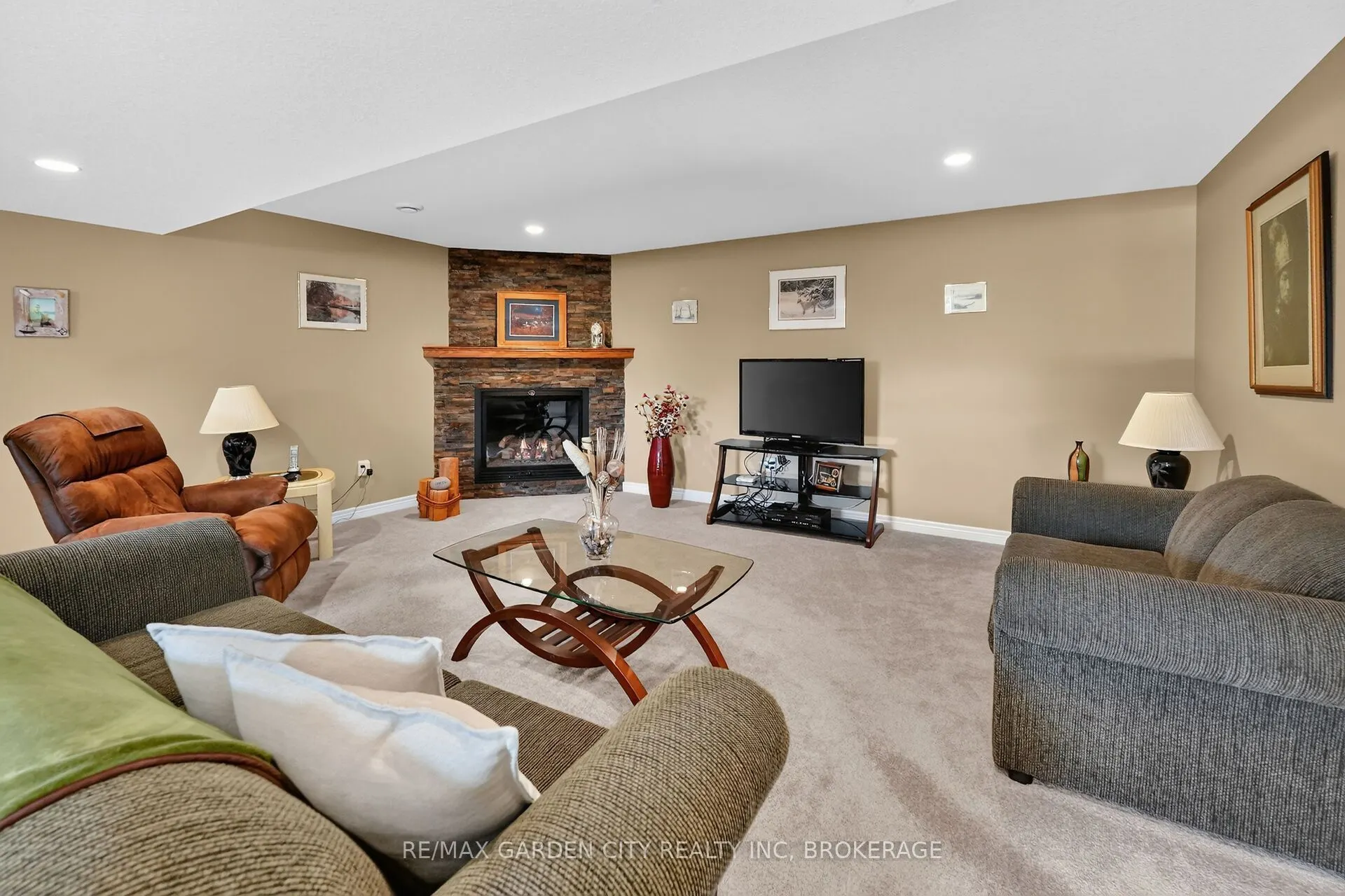 179 Falcon Drive