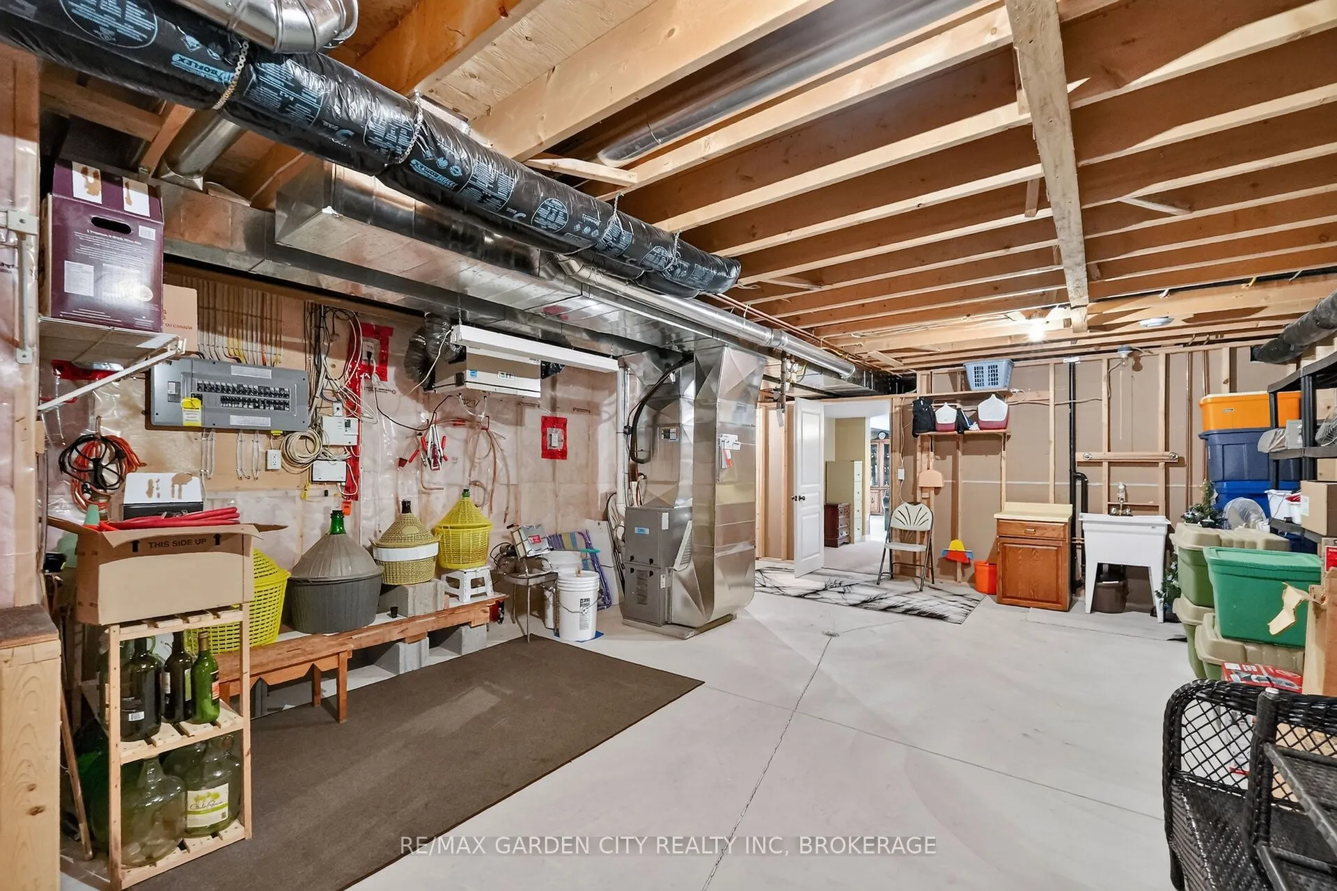 179 Falcon Drive