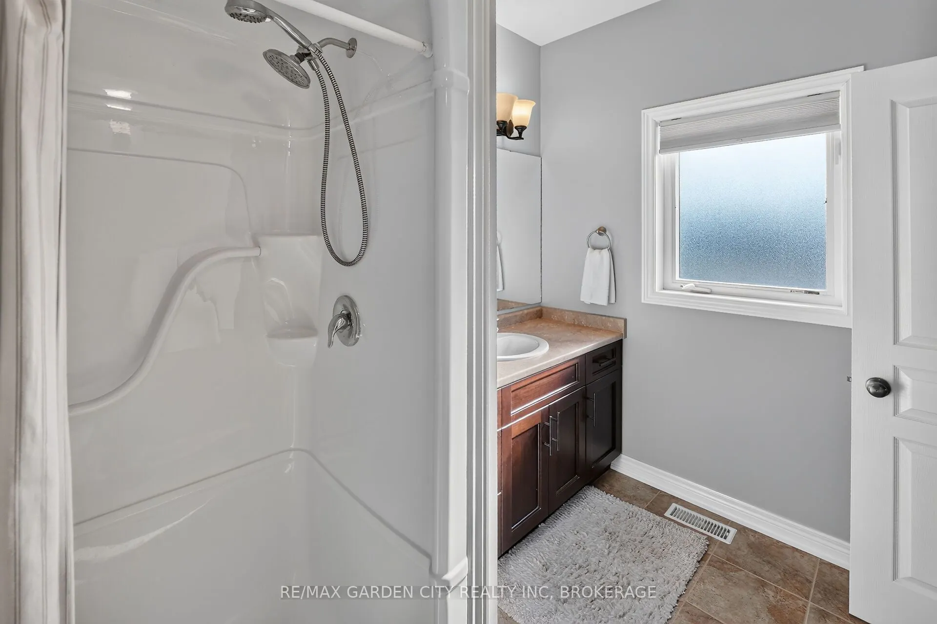 179 Falcon Drive