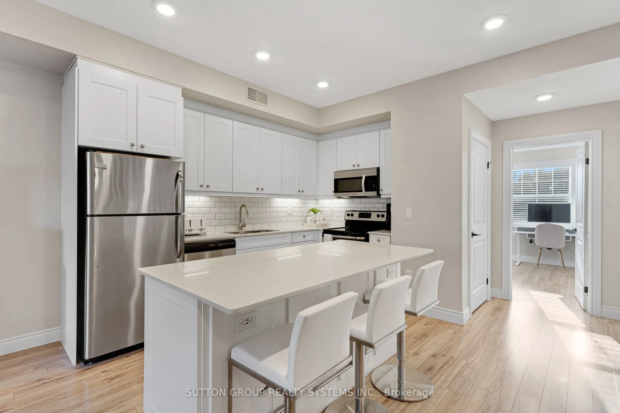 112 Union Street E #A302