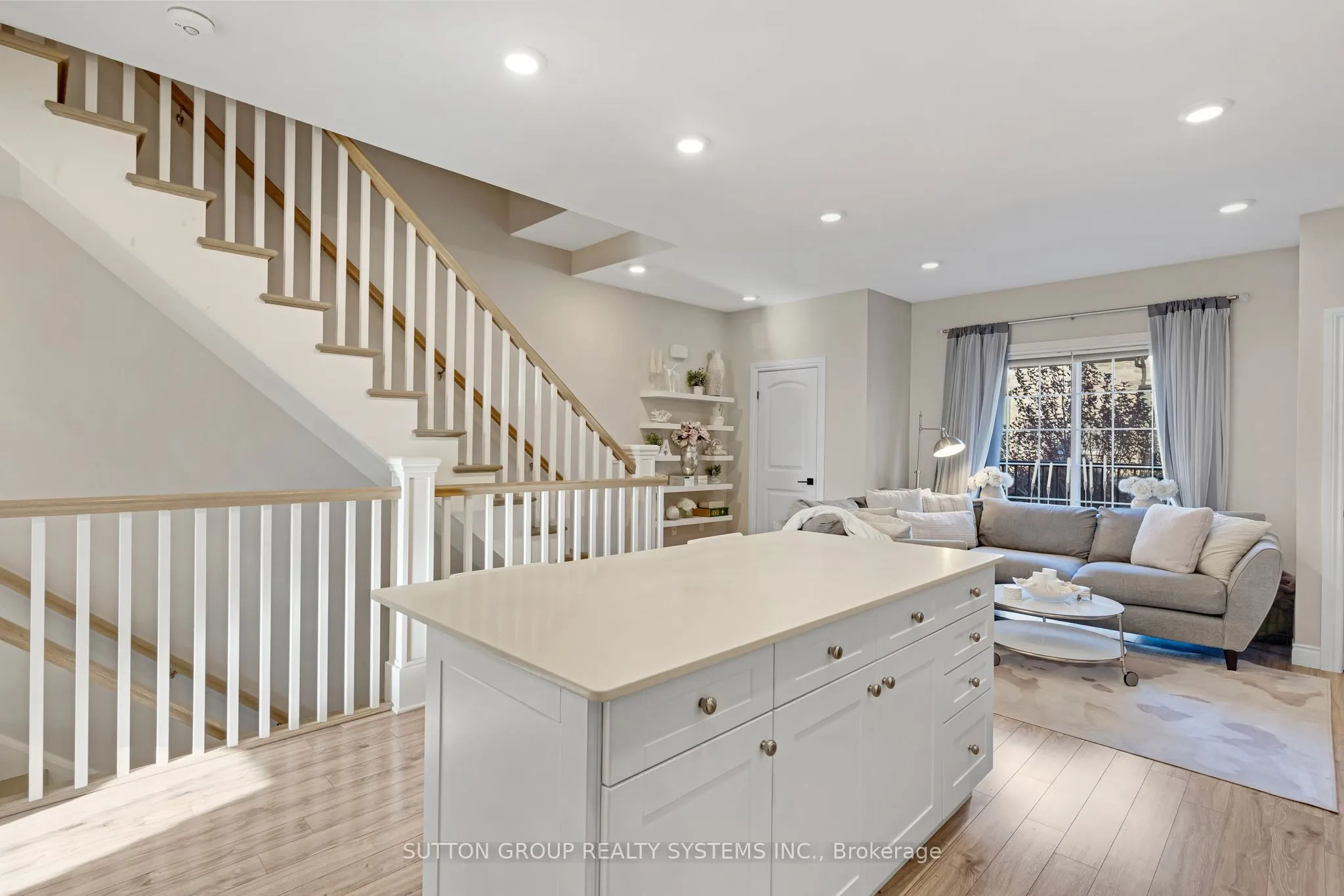 112 Union Street E #A302