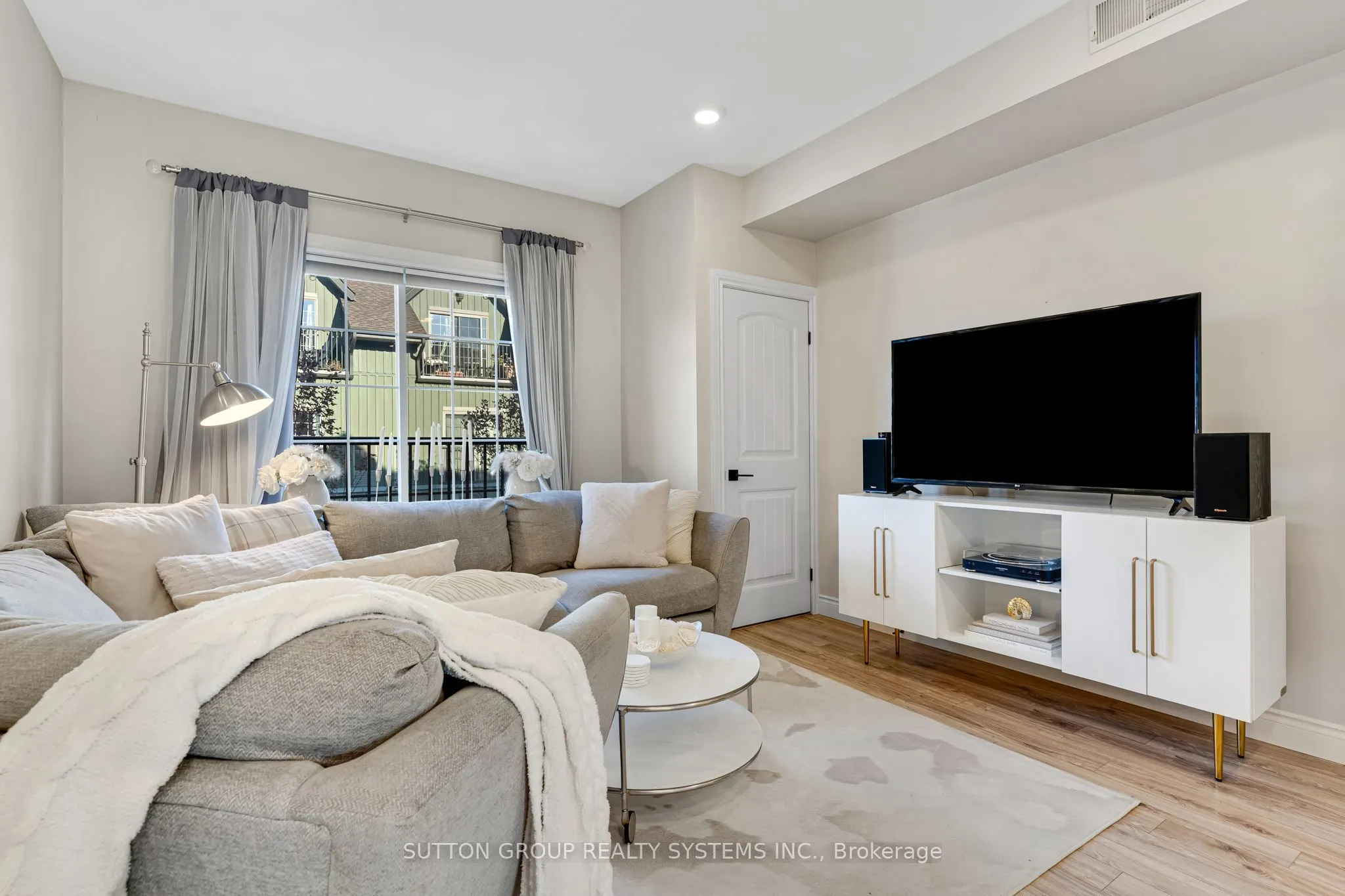 112 Union Street E #A302