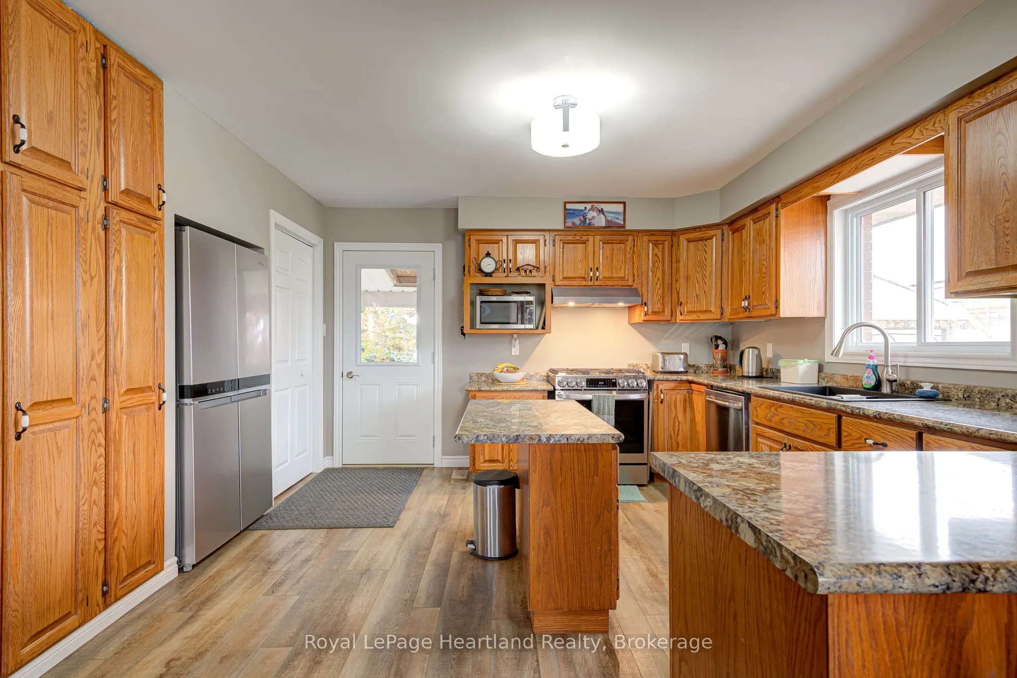 160 Huron Road