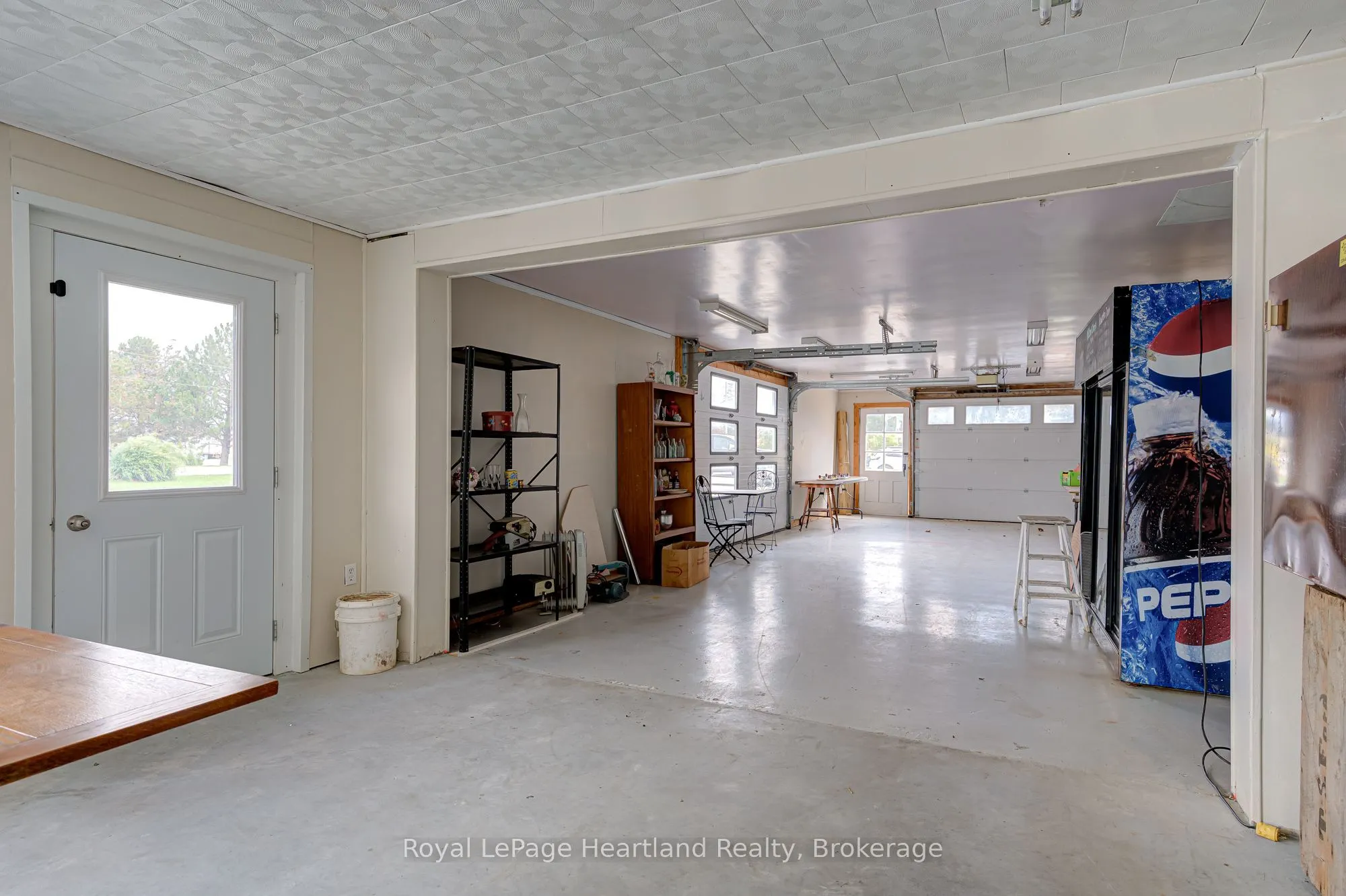 160 Huron Road