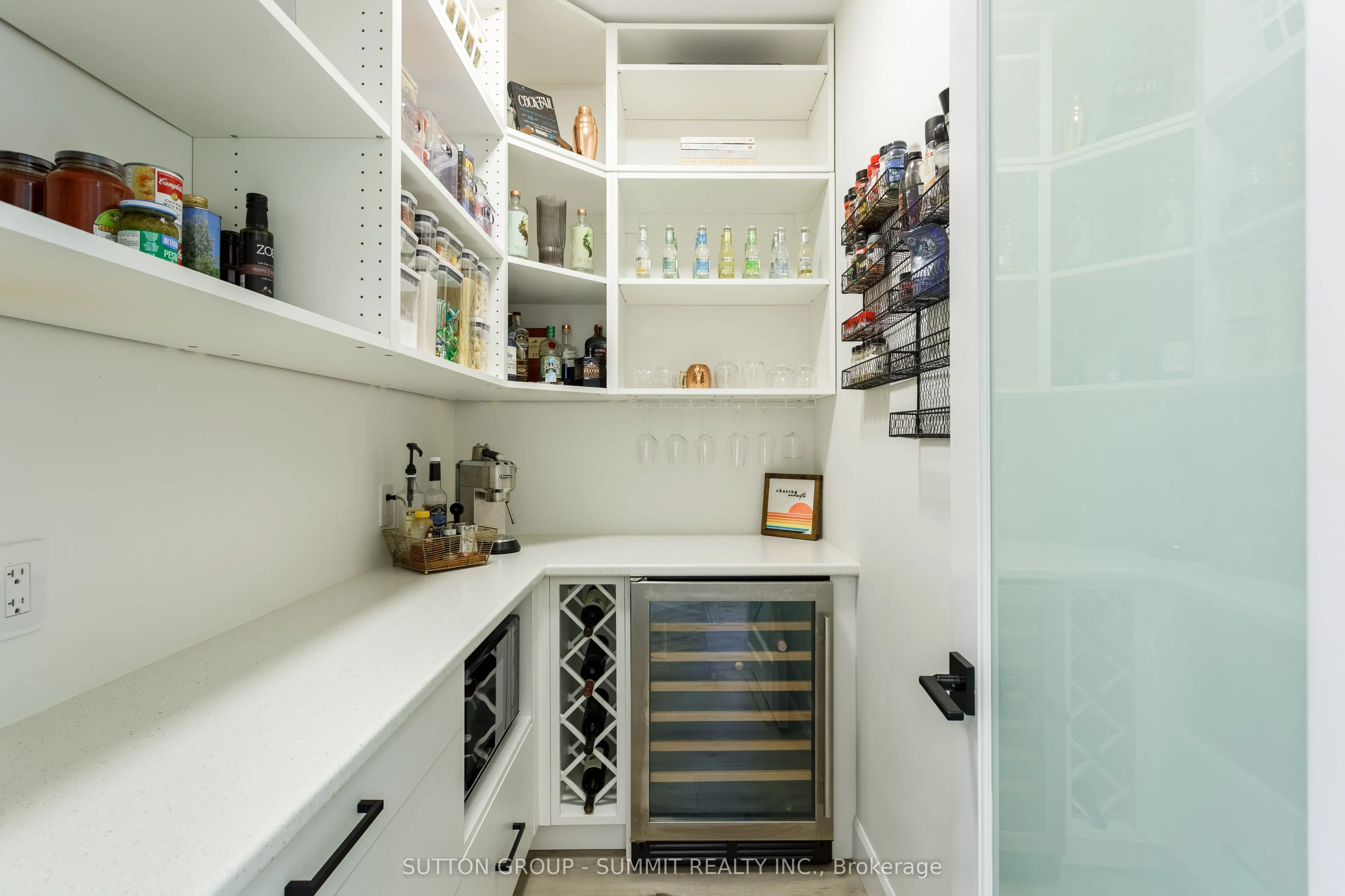 3591 MIA Lane