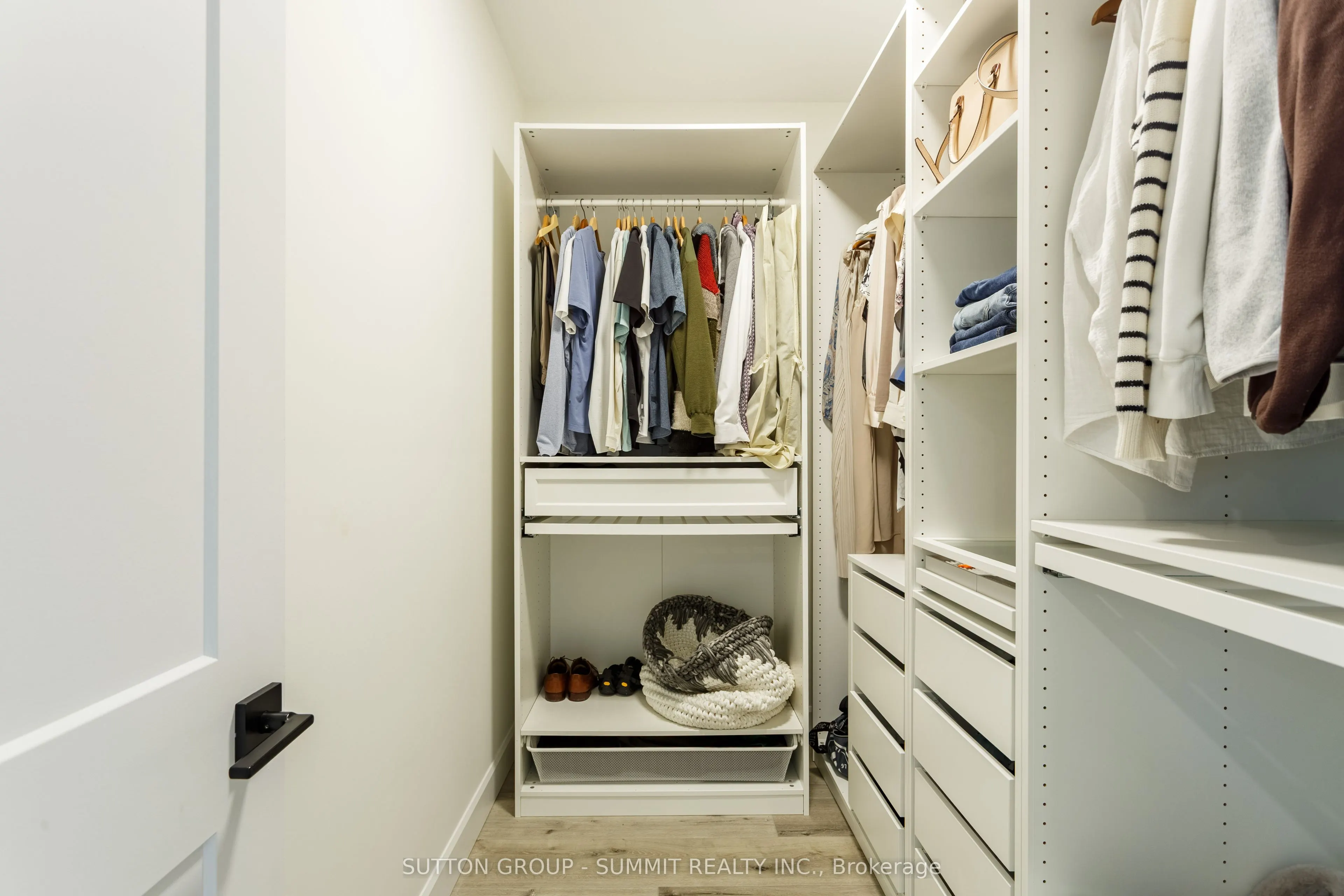 3591 MIA Lane