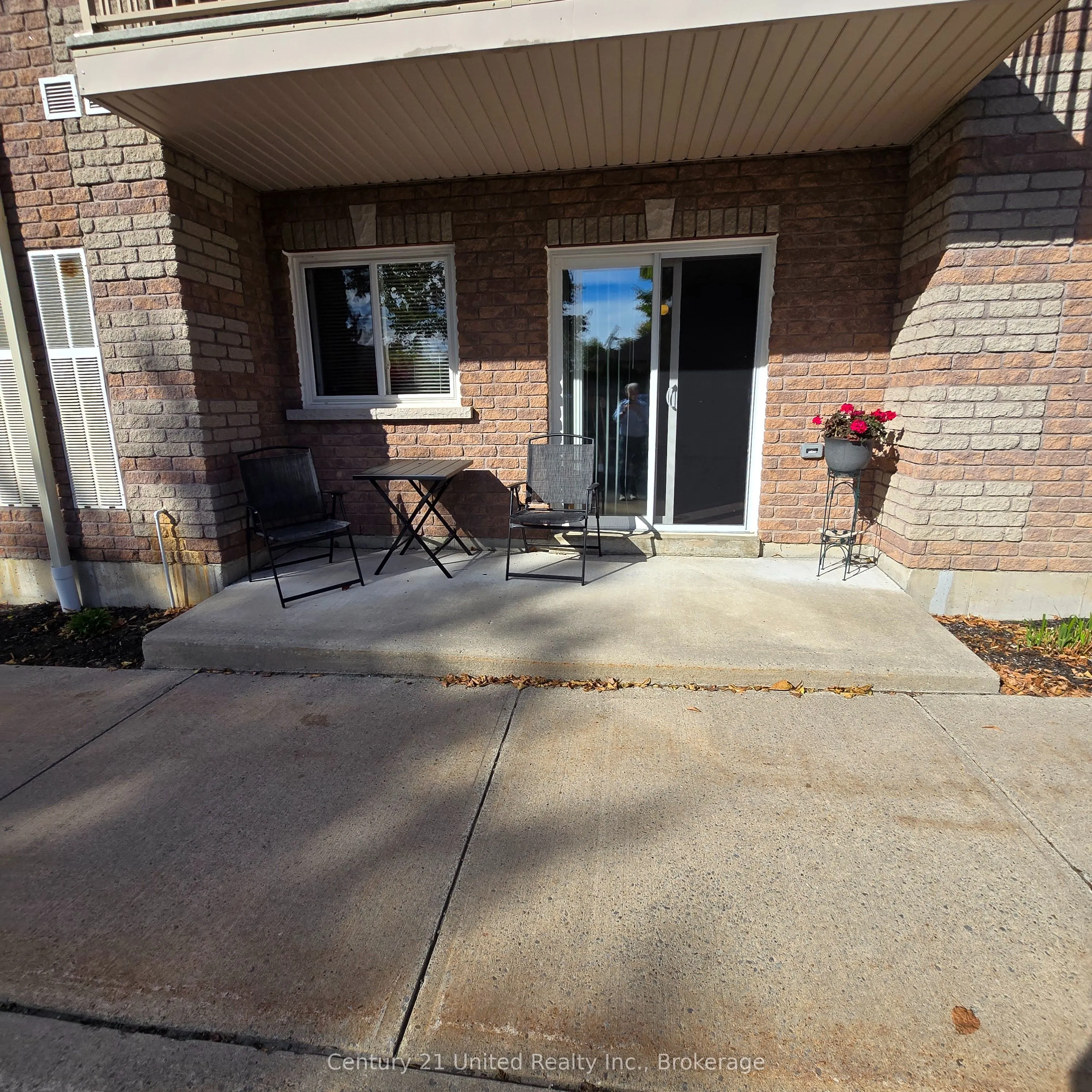 841 Battell Street #102