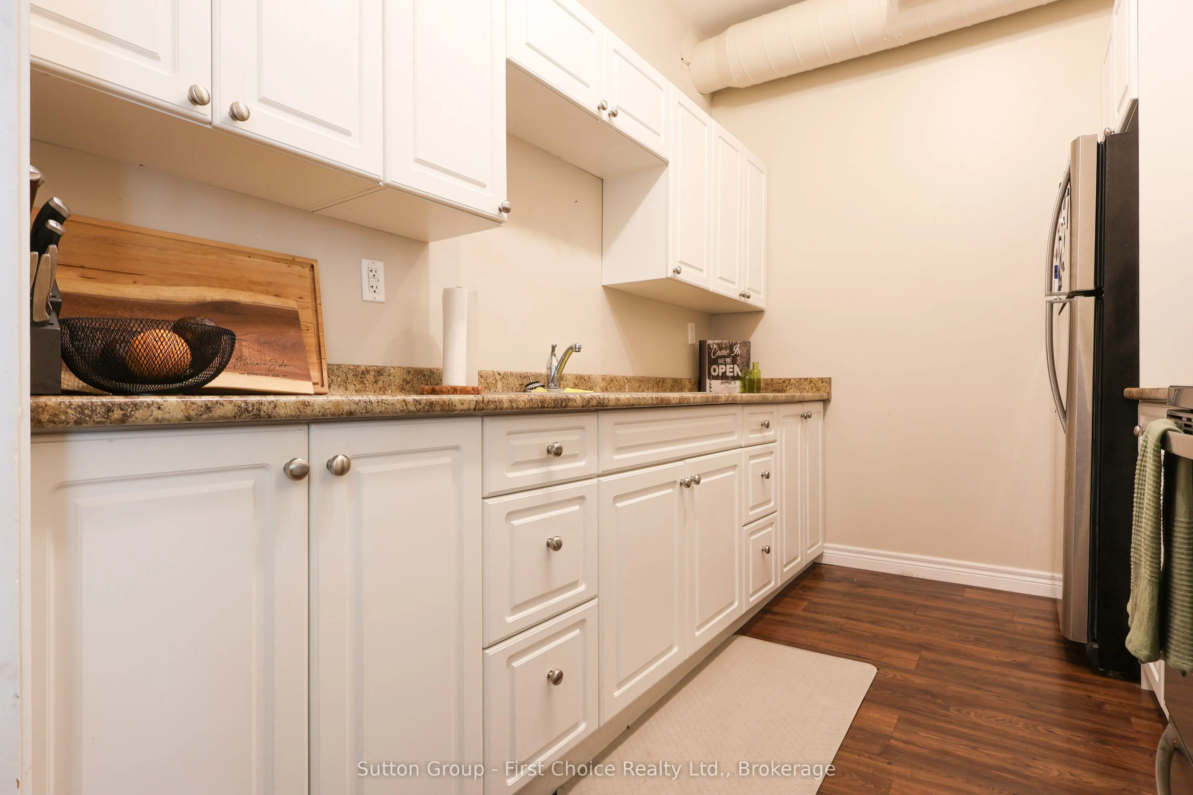 80 Ontario Street #2
