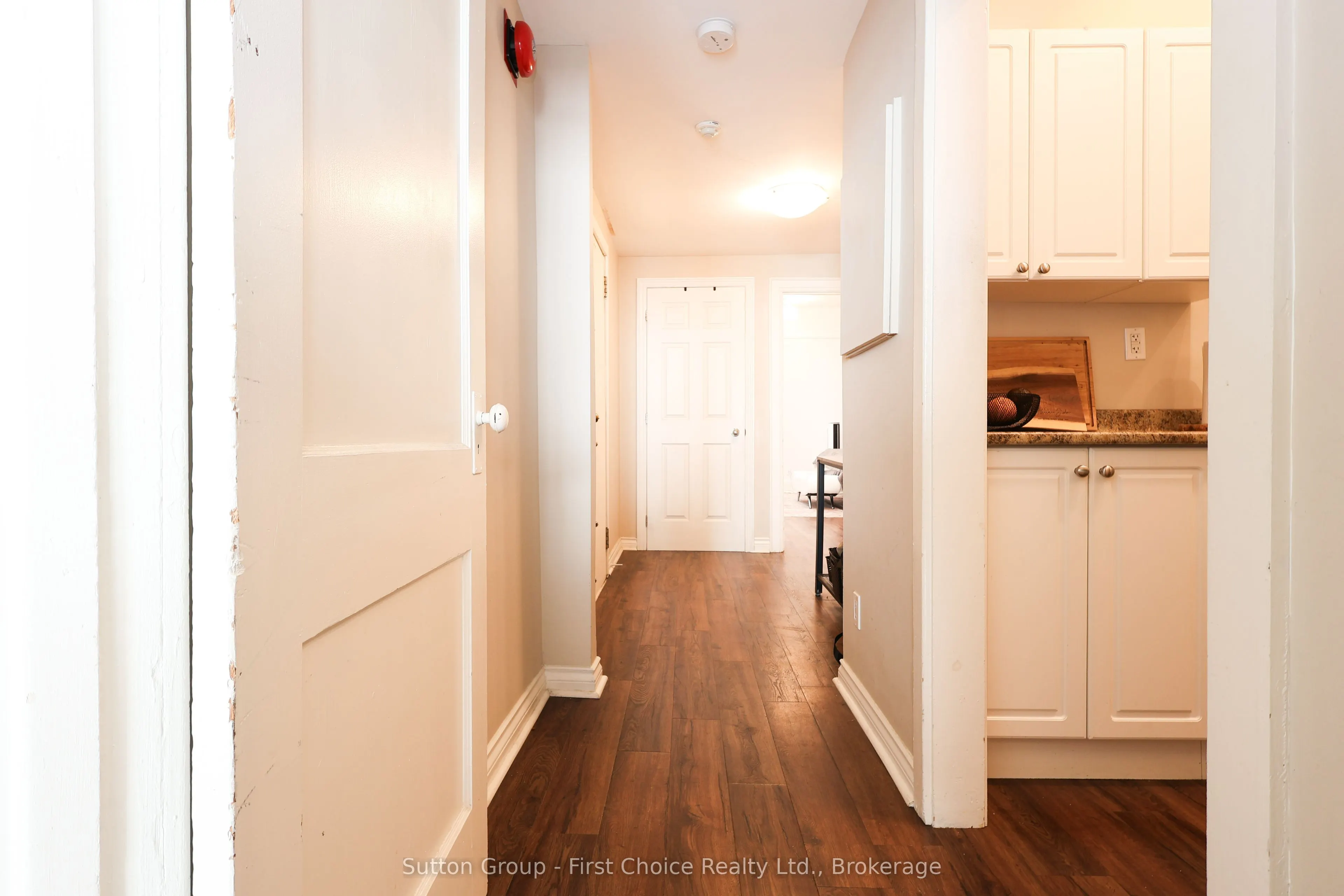 80 Ontario Street #2