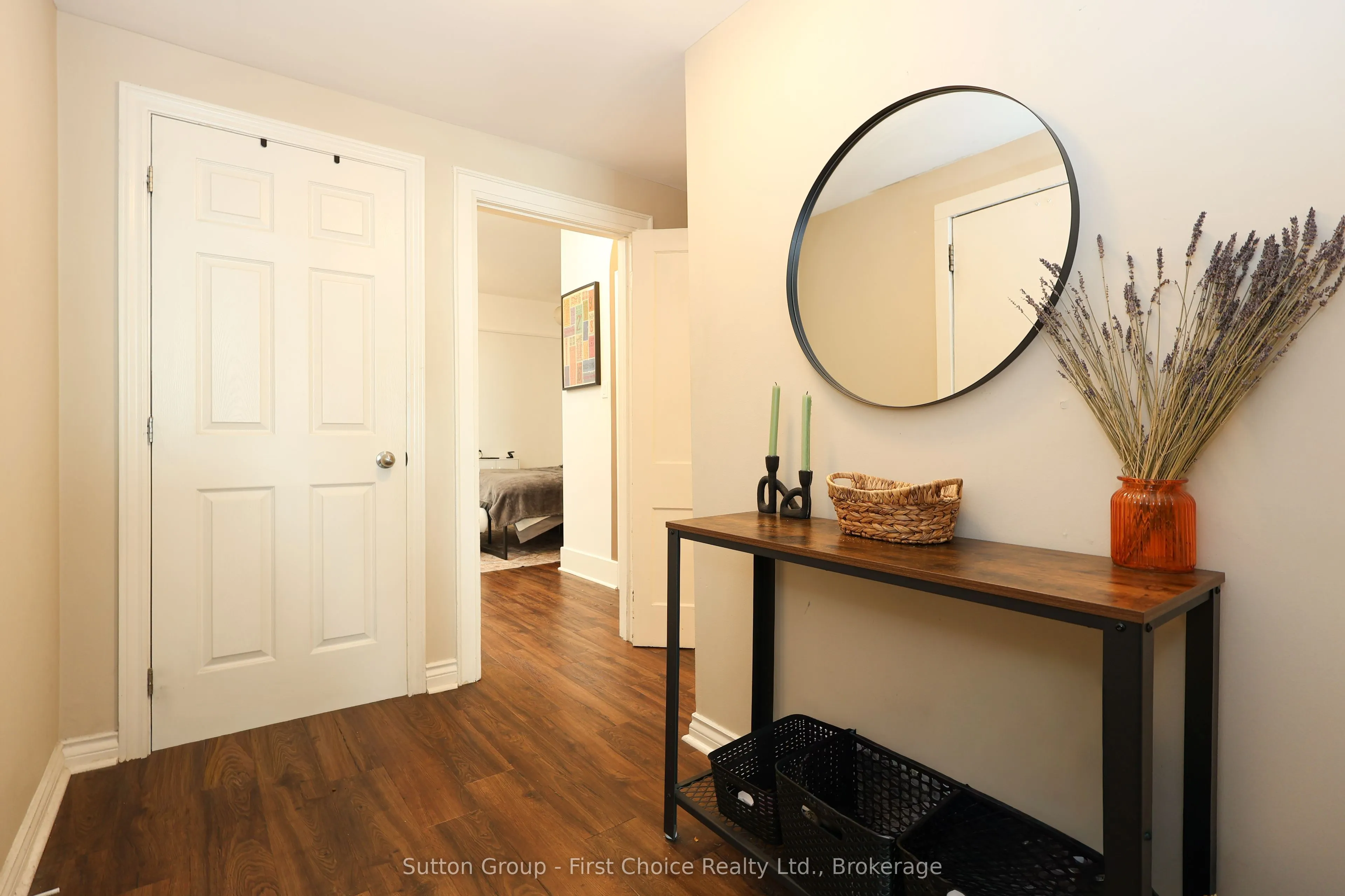 80 Ontario Street #2