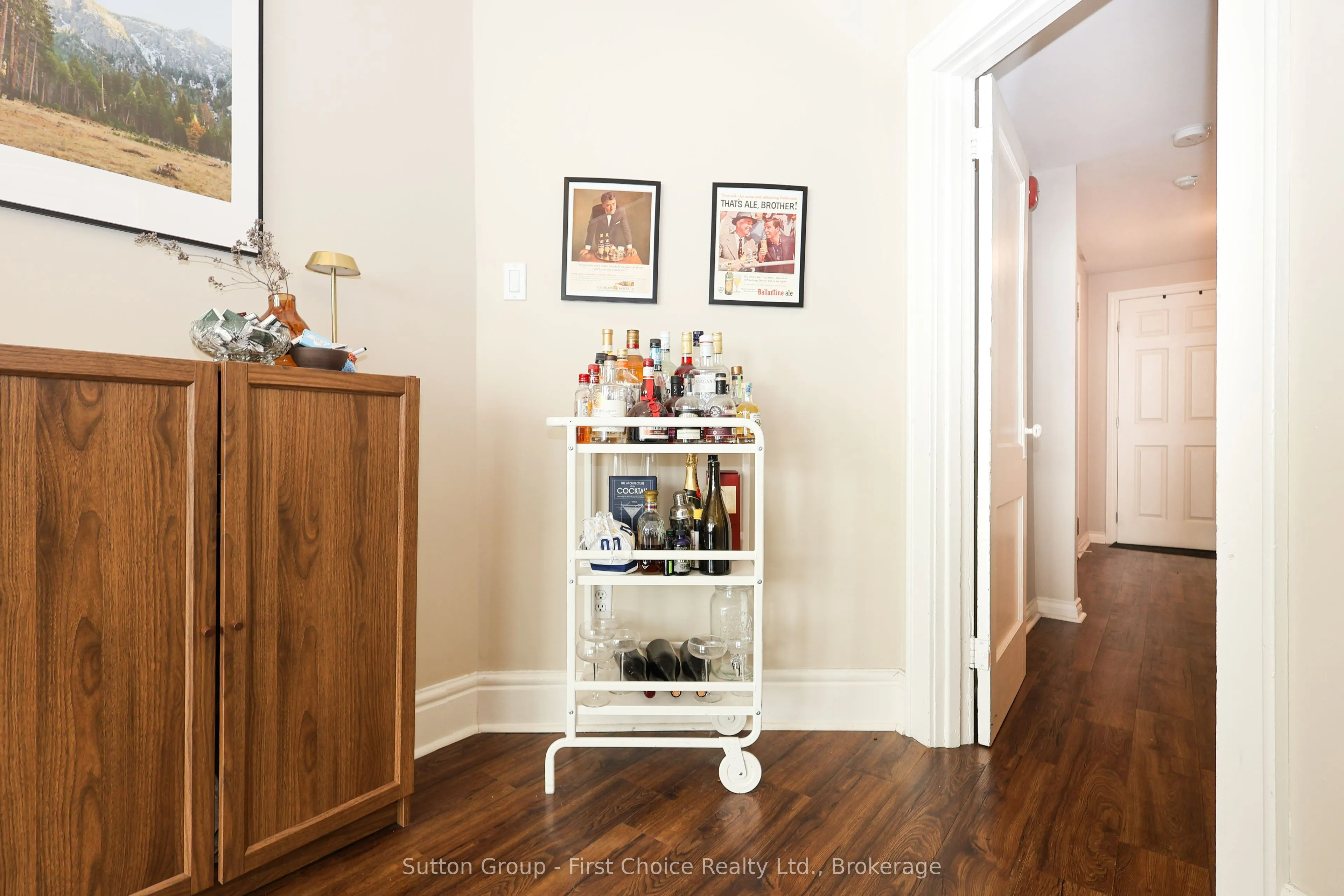 80 Ontario Street #2