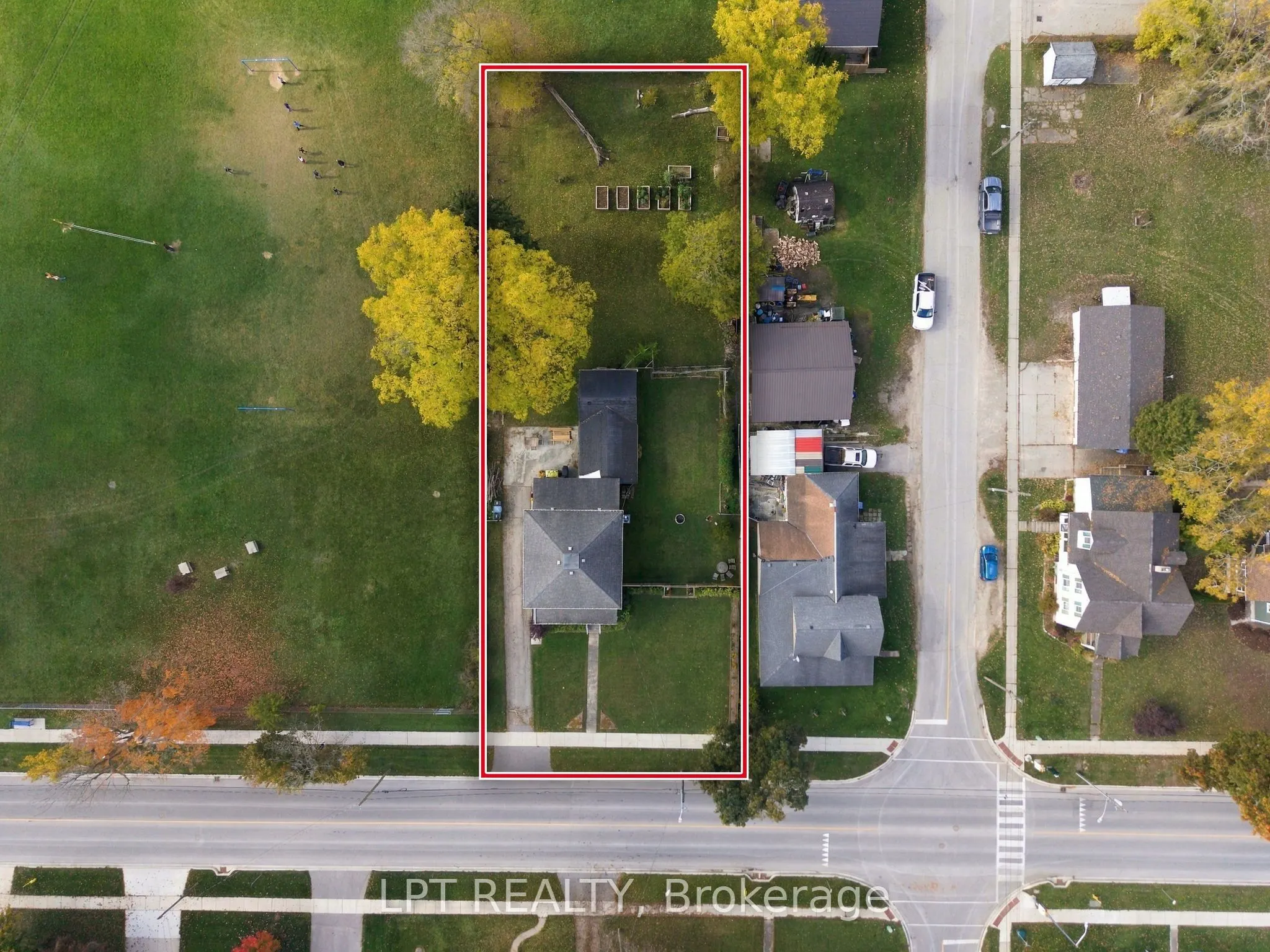 151 Parkhill Main Street