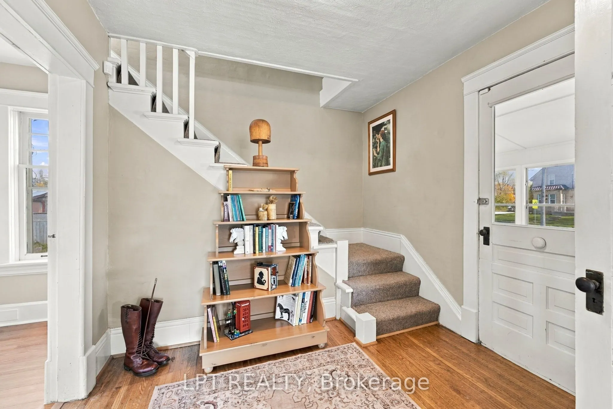 151 Parkhill Main Street