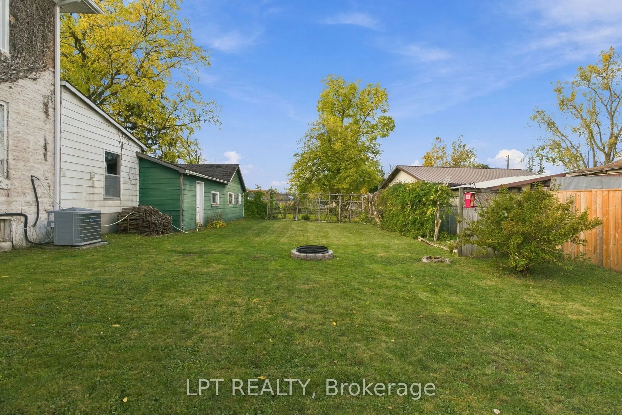 151 Parkhill Main Street