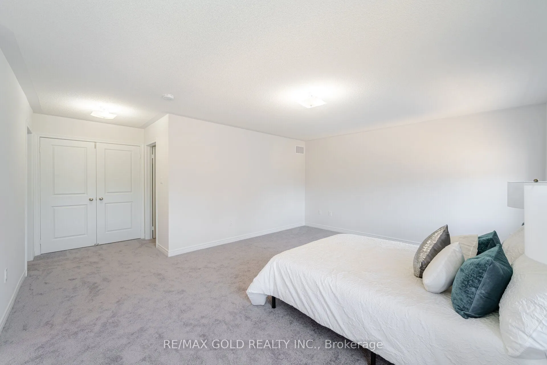 210 Chippewa Avenue