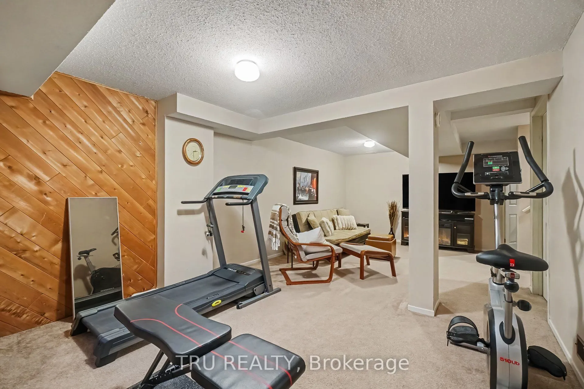 710 Coronation Avenue #10