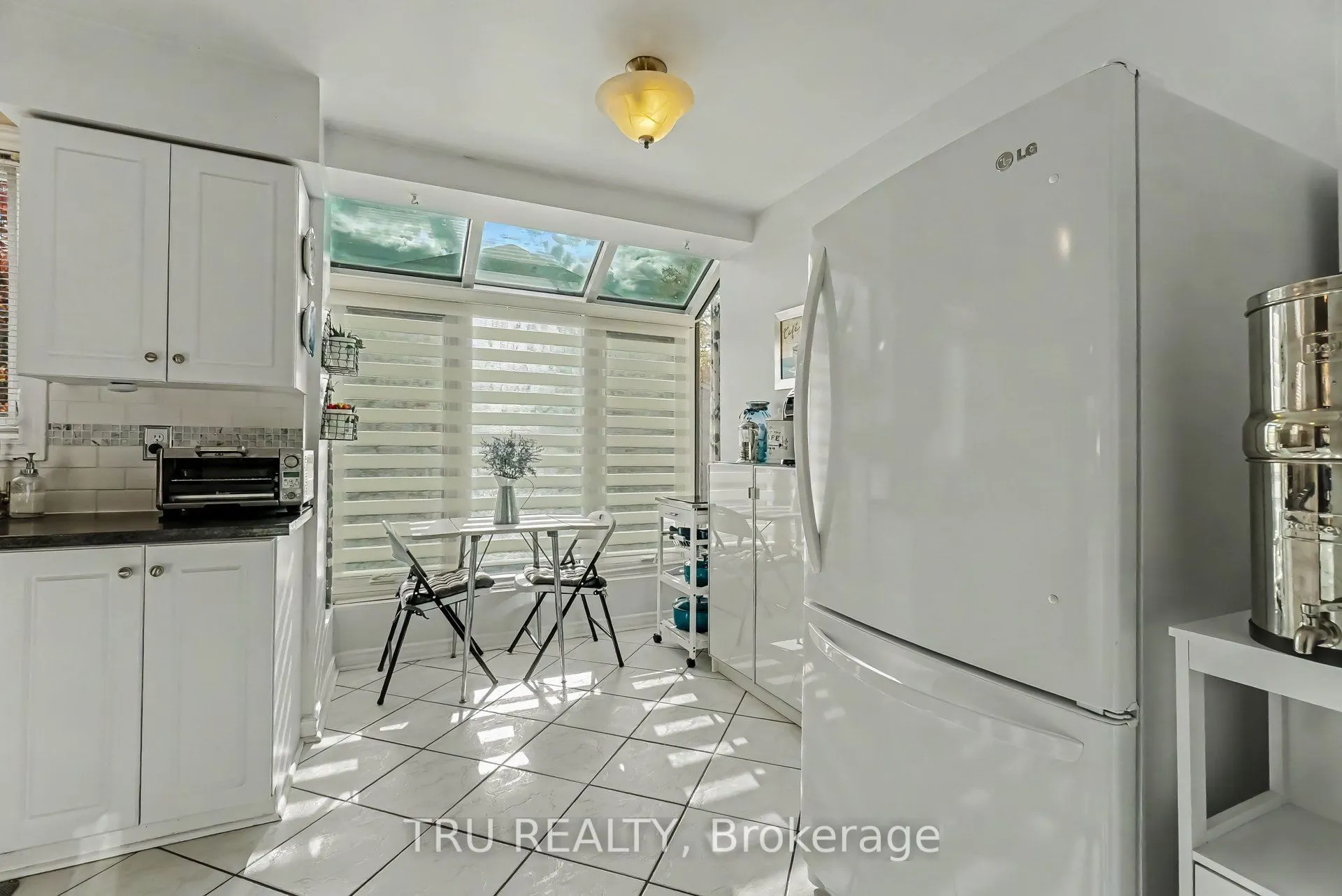 710 Coronation Avenue #10