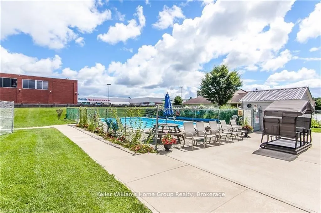 24 Midland Drive #509