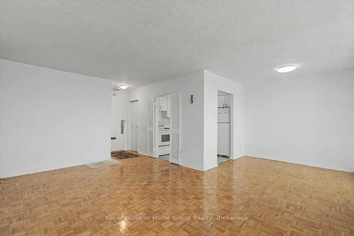 24 Midland Drive #509