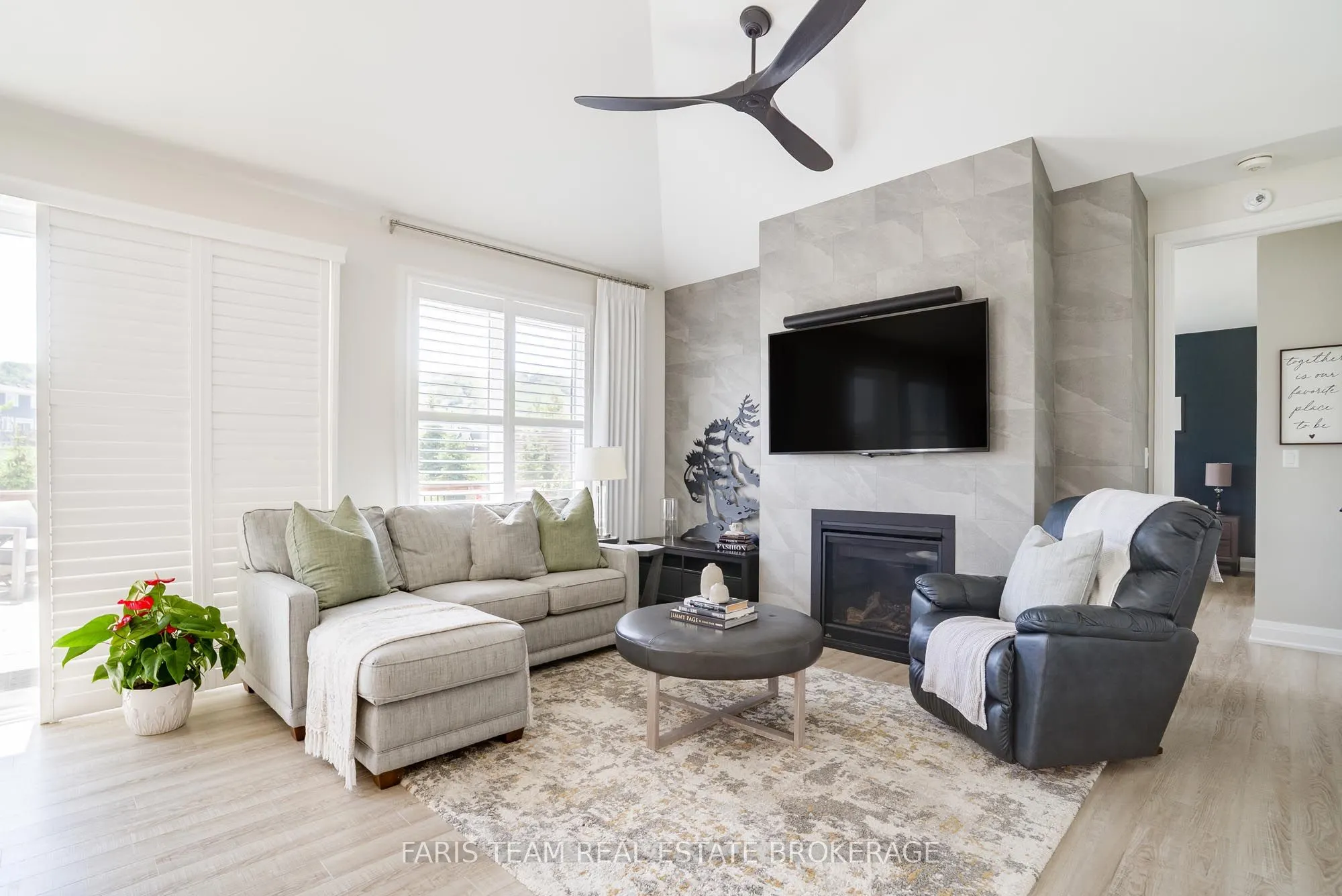 107 Stillwater Crescent
