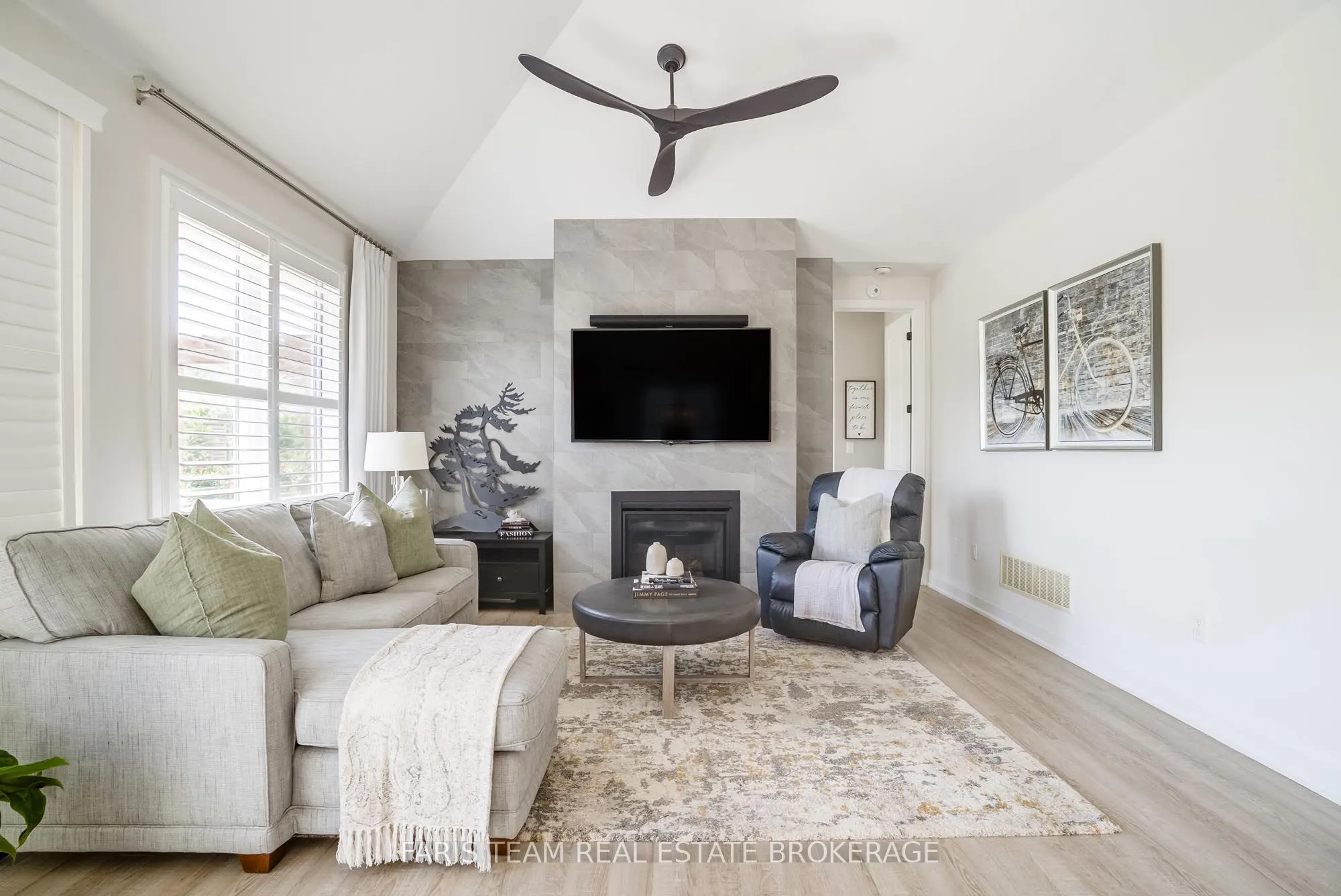 107 Stillwater Crescent