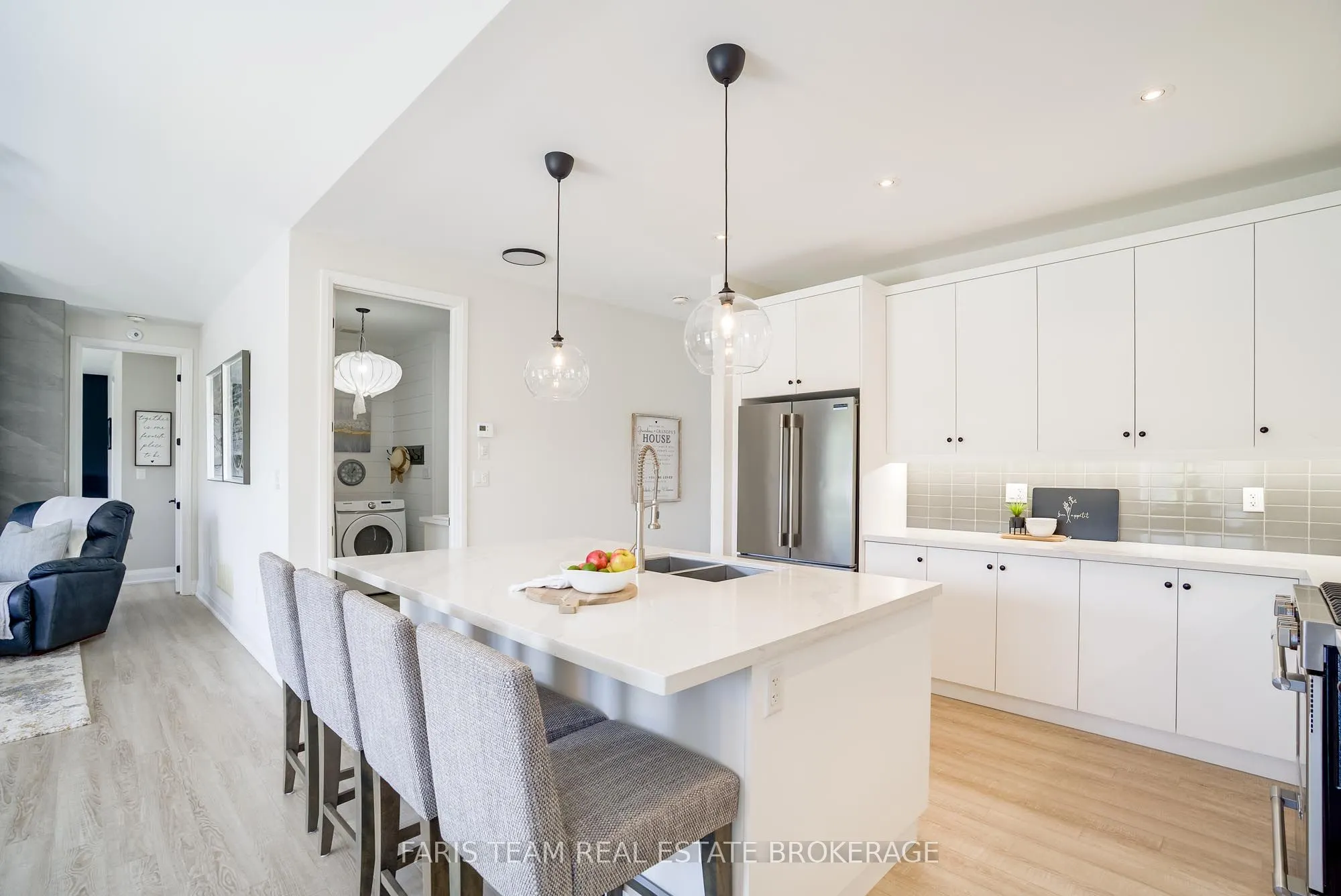 107 Stillwater Crescent