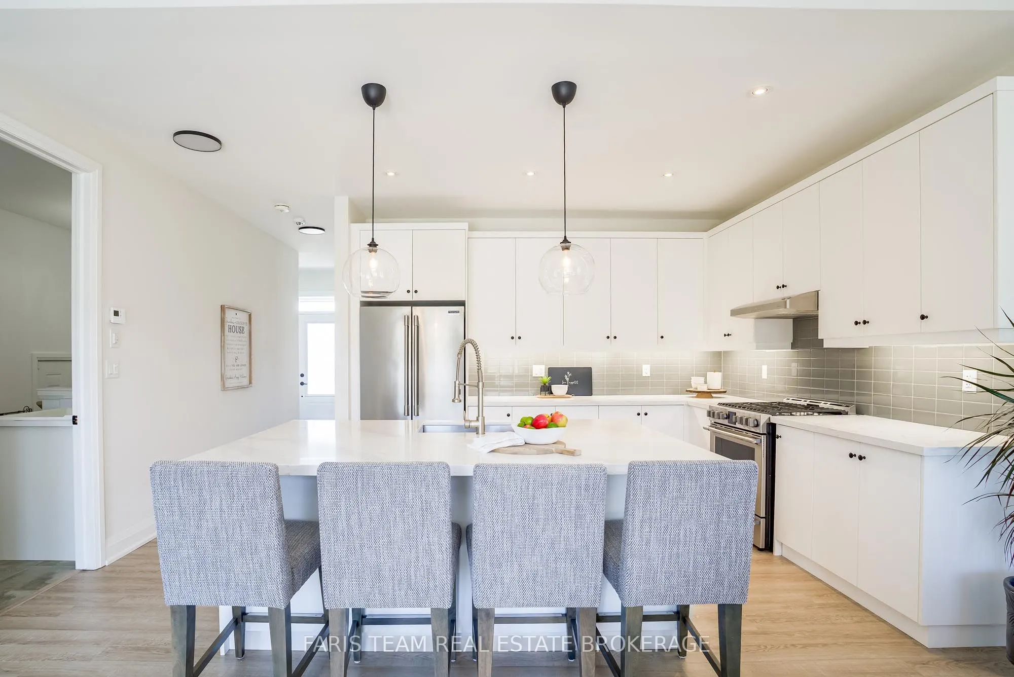 107 Stillwater Crescent