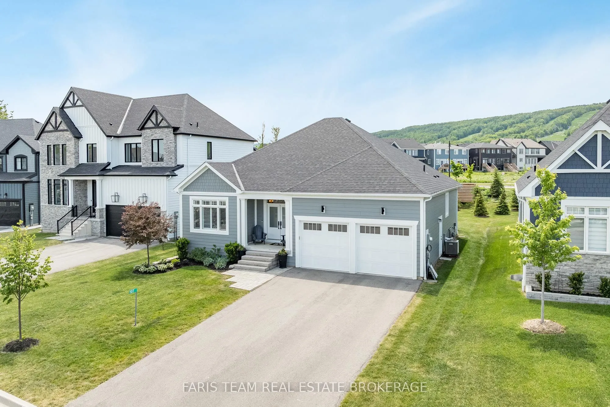 107 Stillwater Crescent