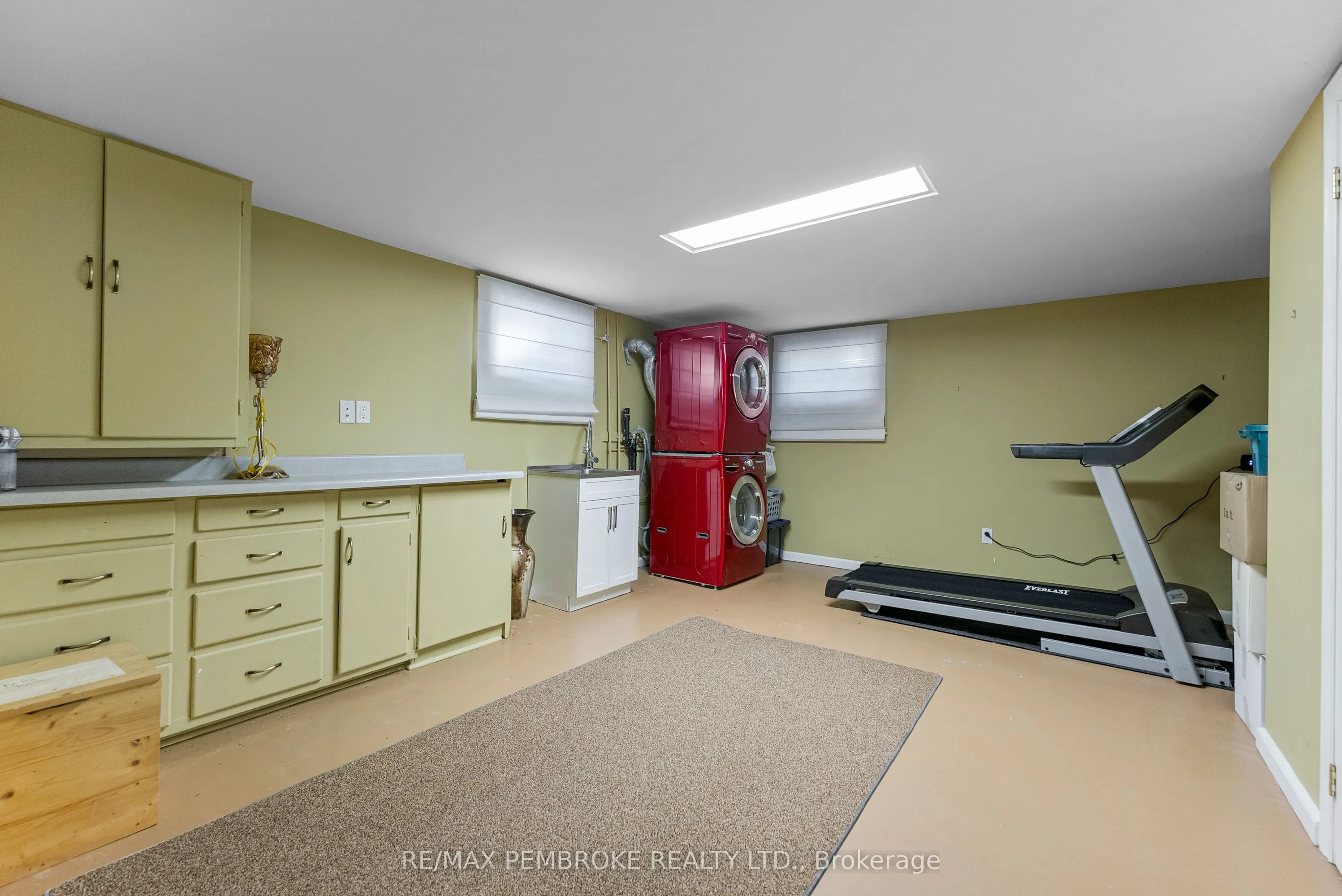 235 Broadview Drive
