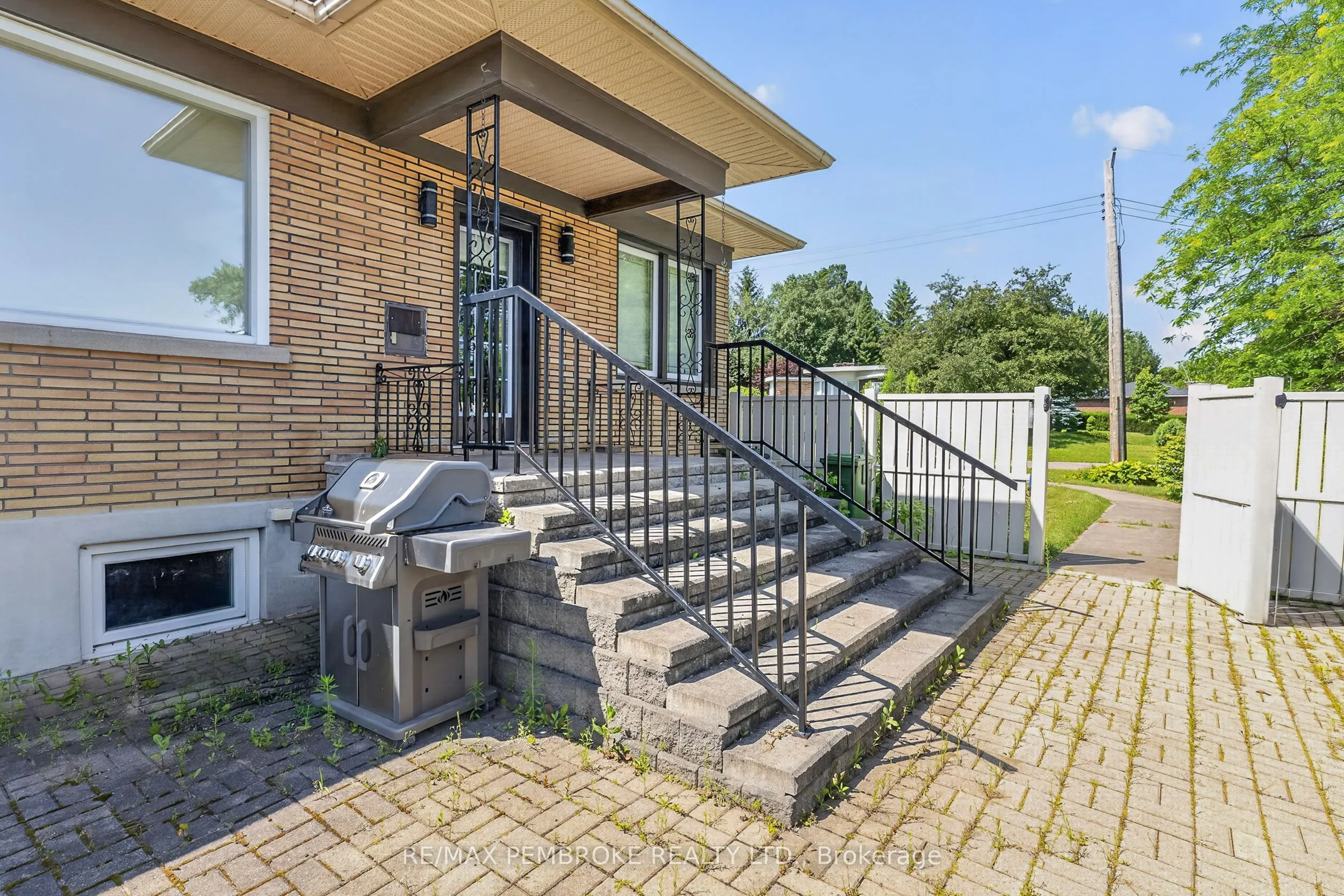 235 Broadview Drive