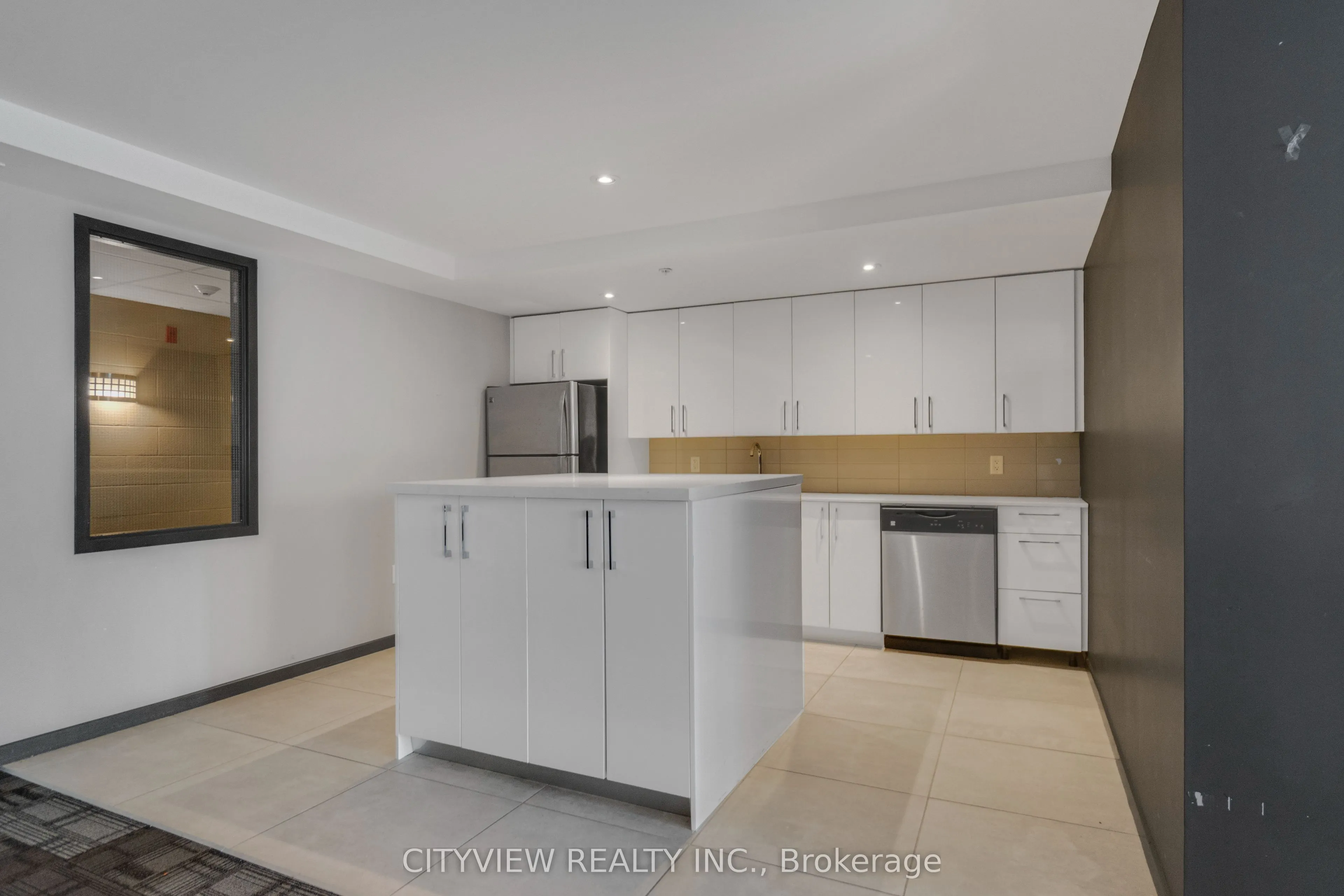 1291 Gordon Street #414