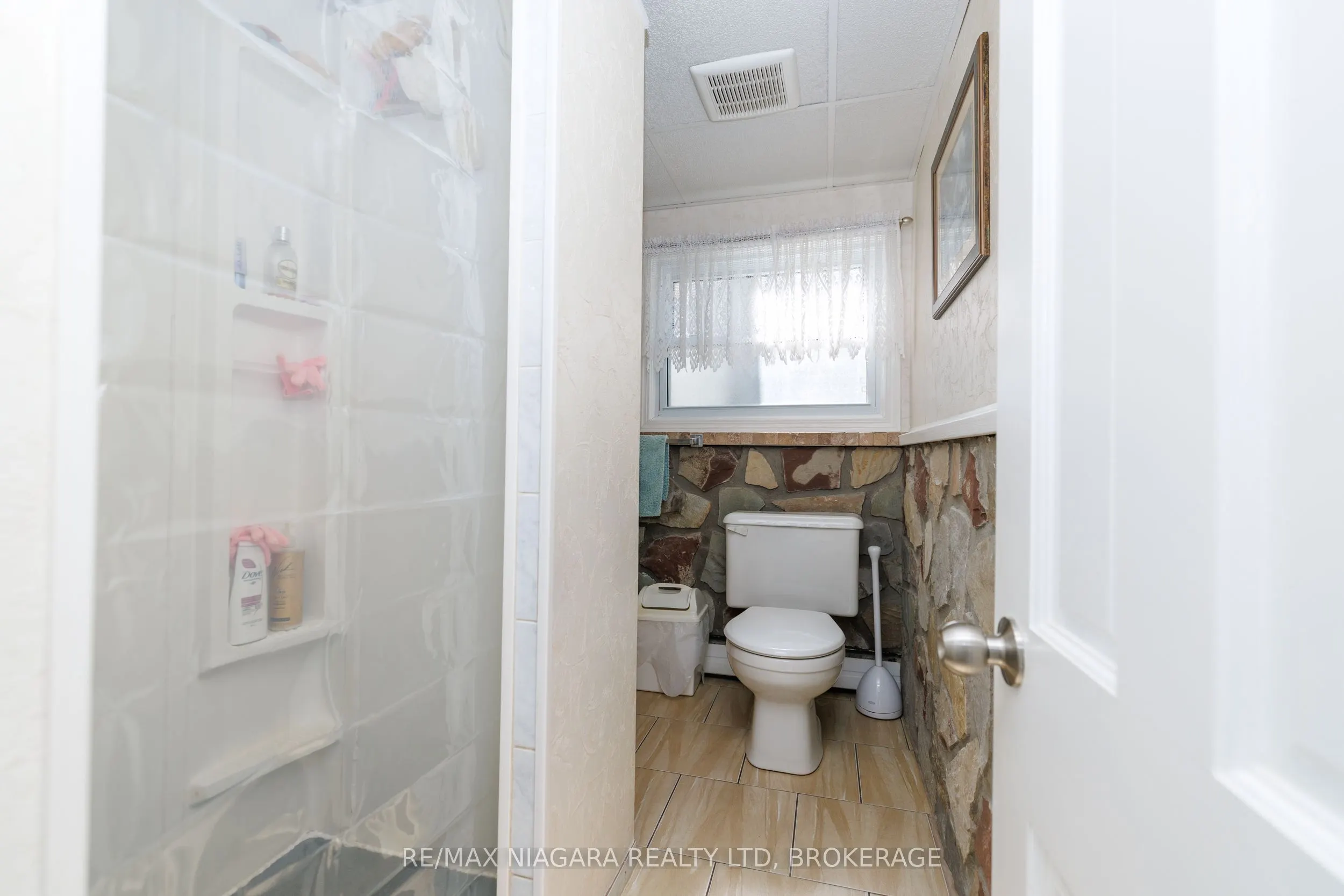 3984 Elm Street