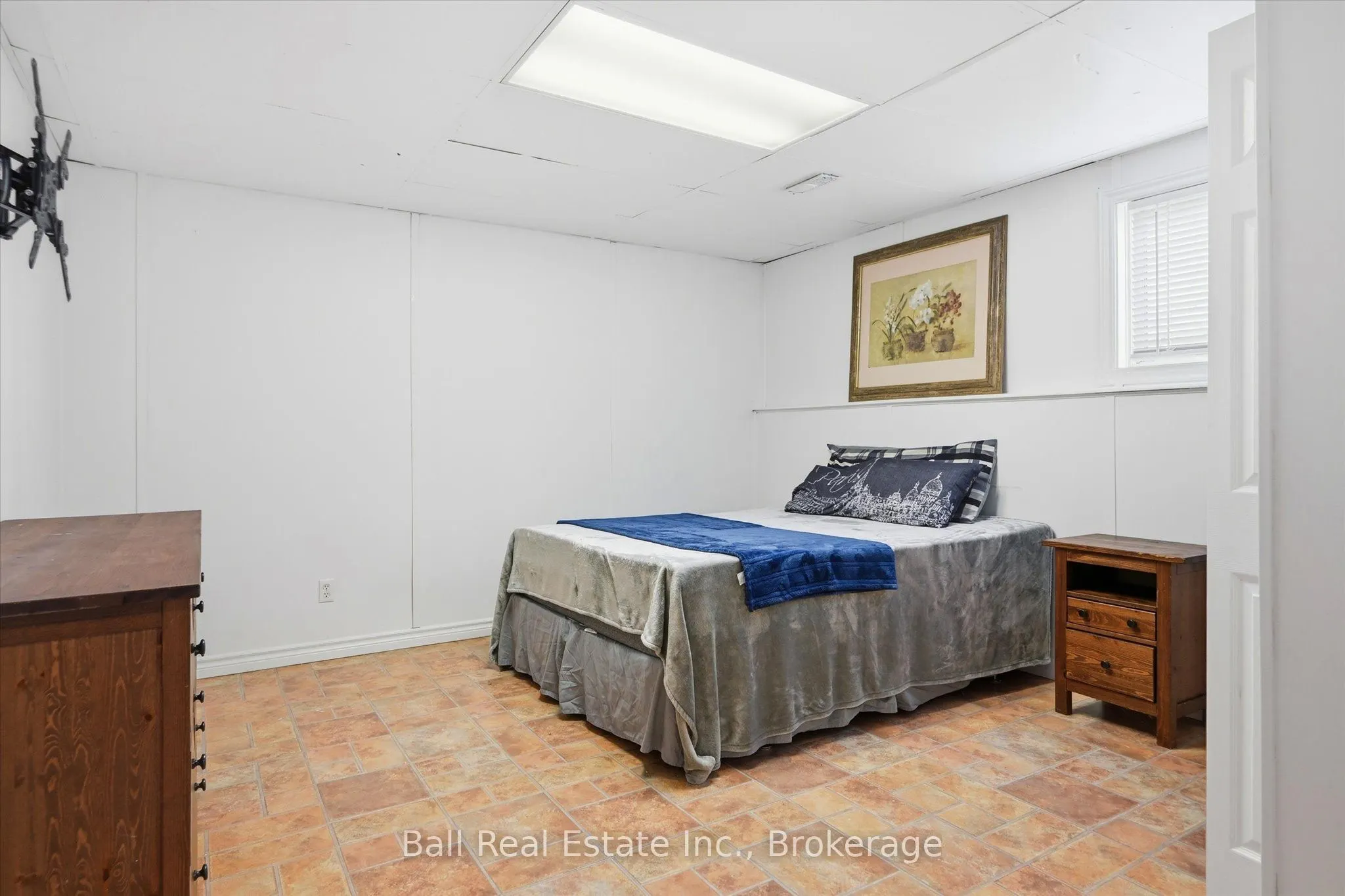 323 Cadigan Road