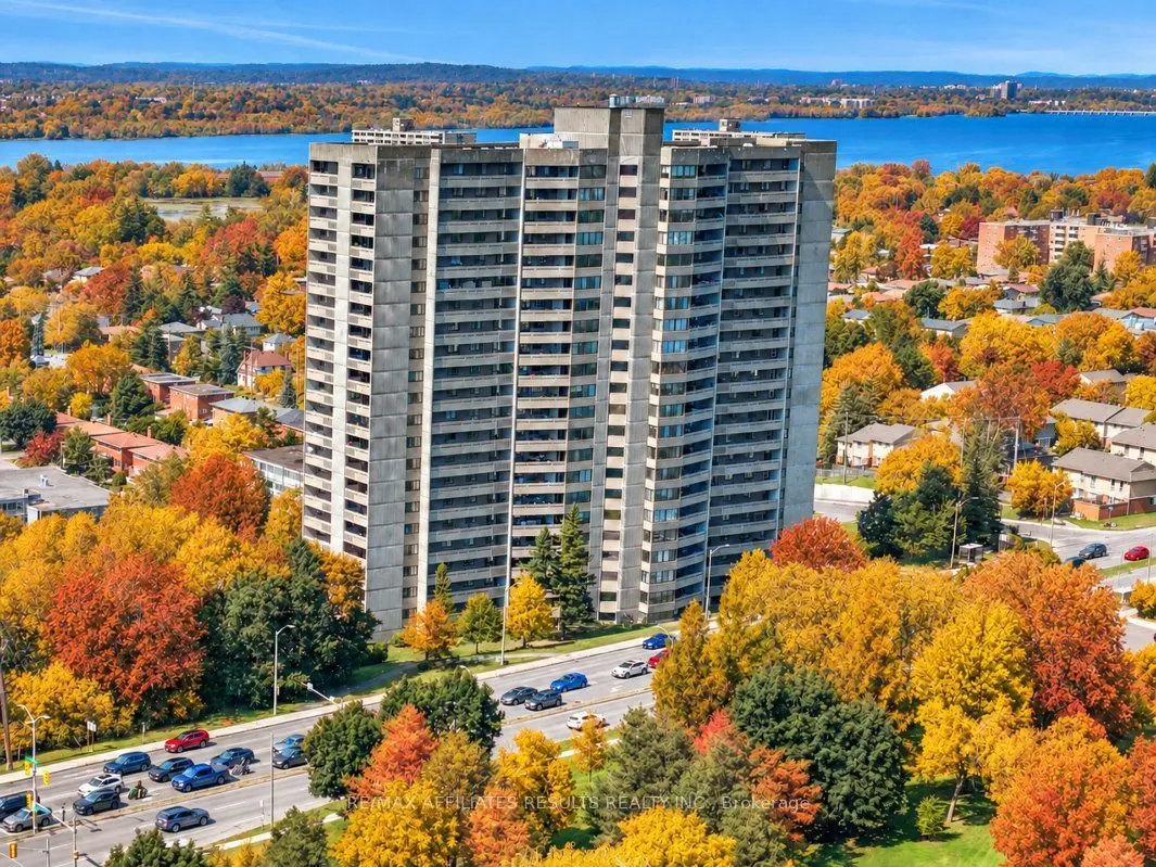 415 Greenview Avenue #408
