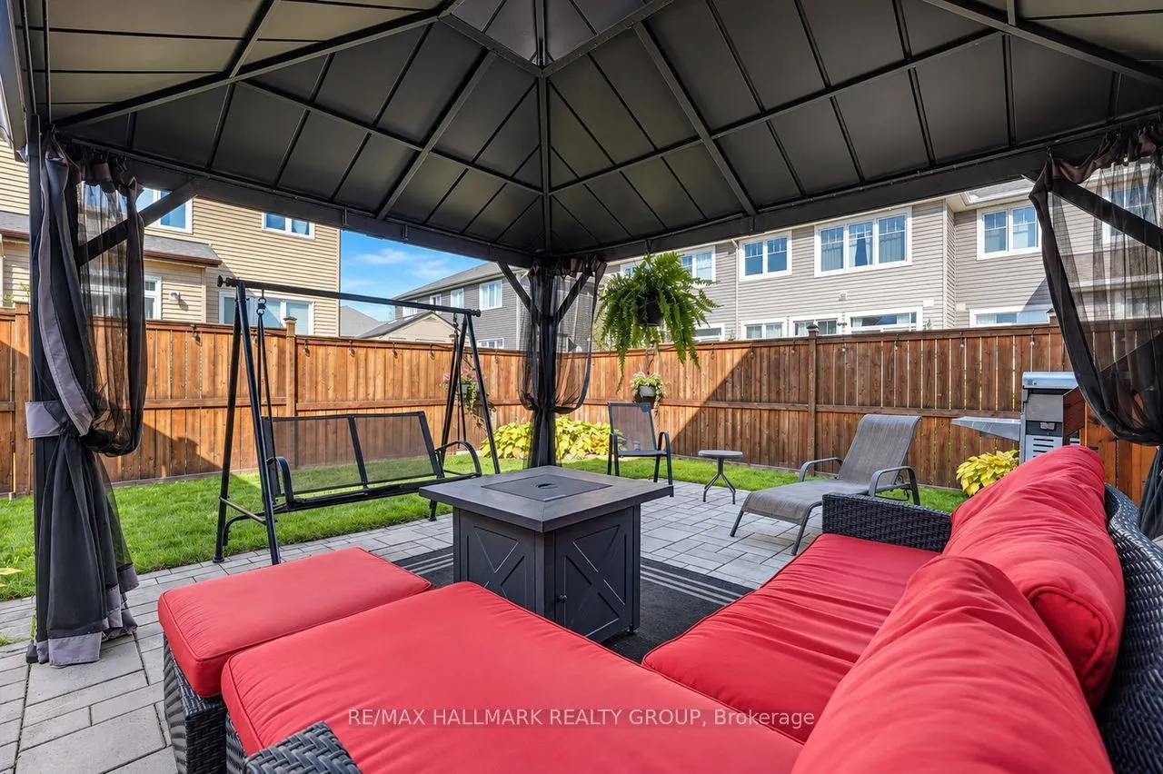 512 Vivera Place