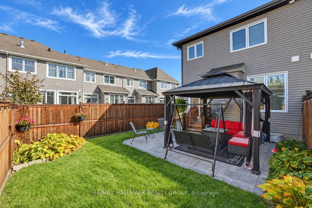 512 Vivera Place