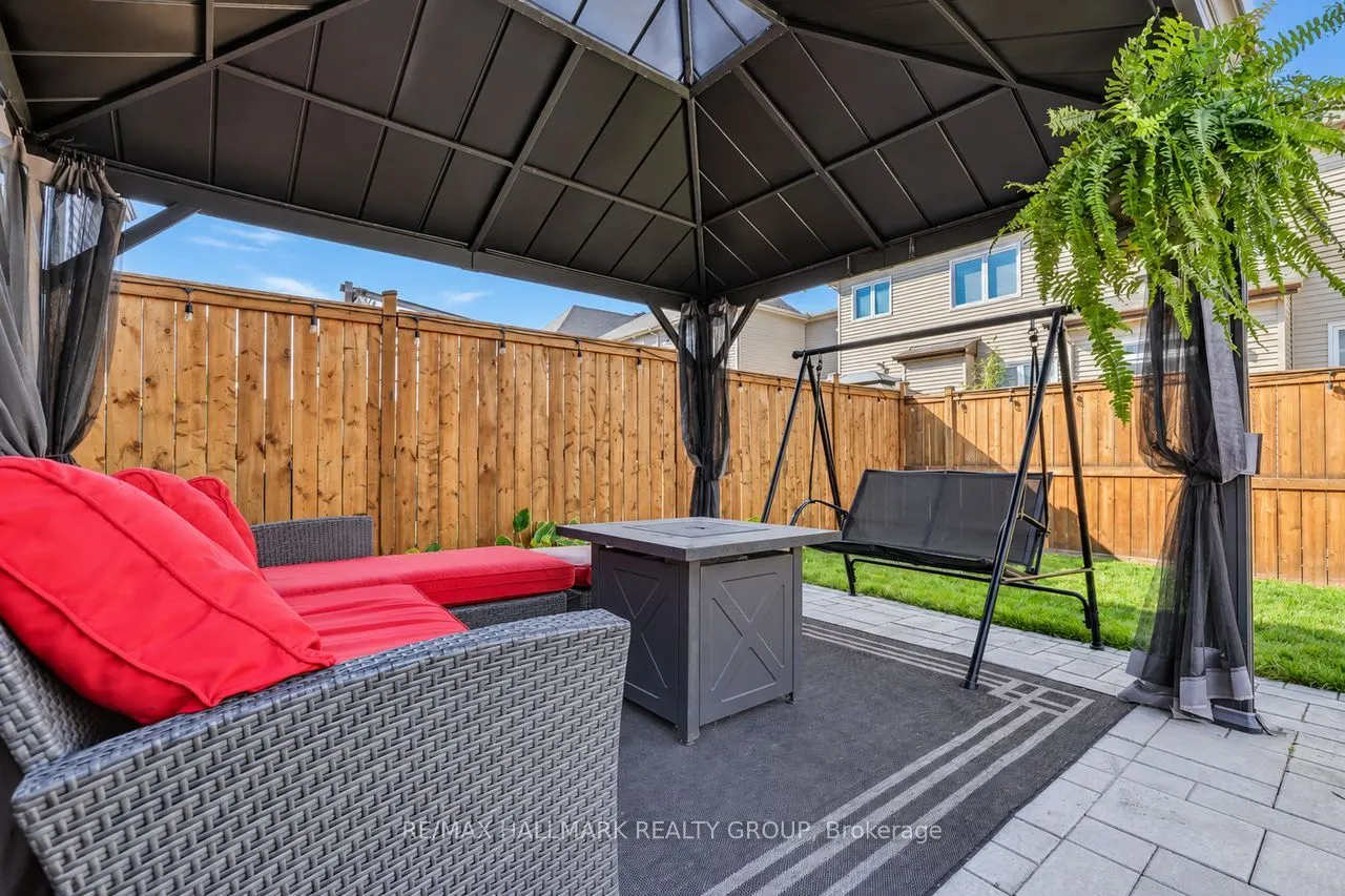 512 Vivera Place