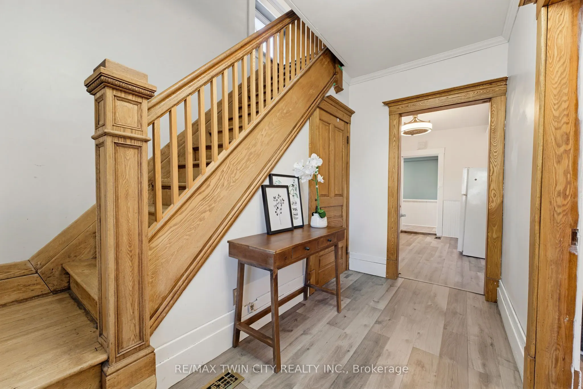540 Vine Street
