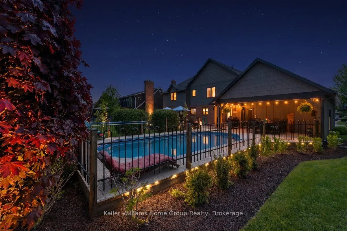 8 Stonefield Drive