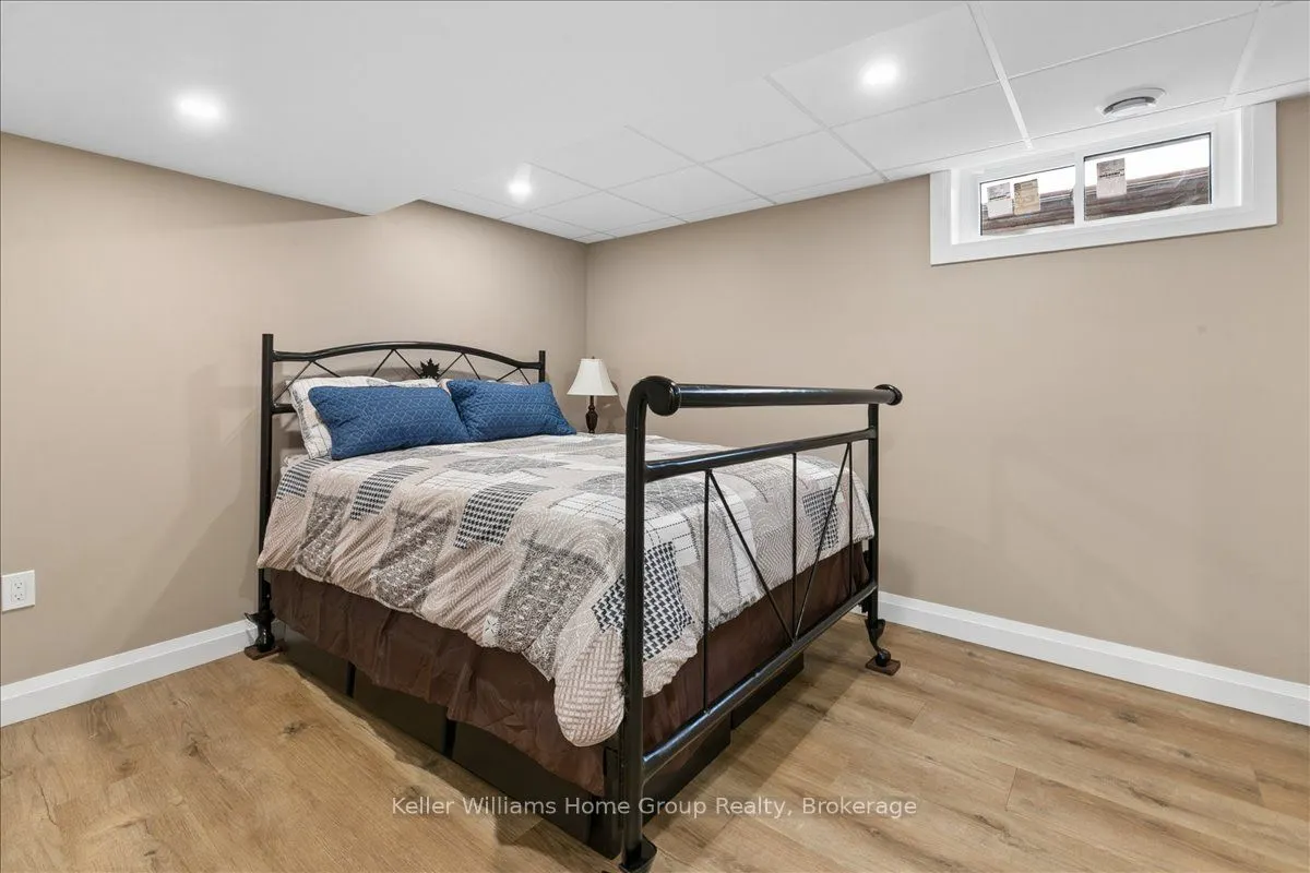 8 Stonefield Drive