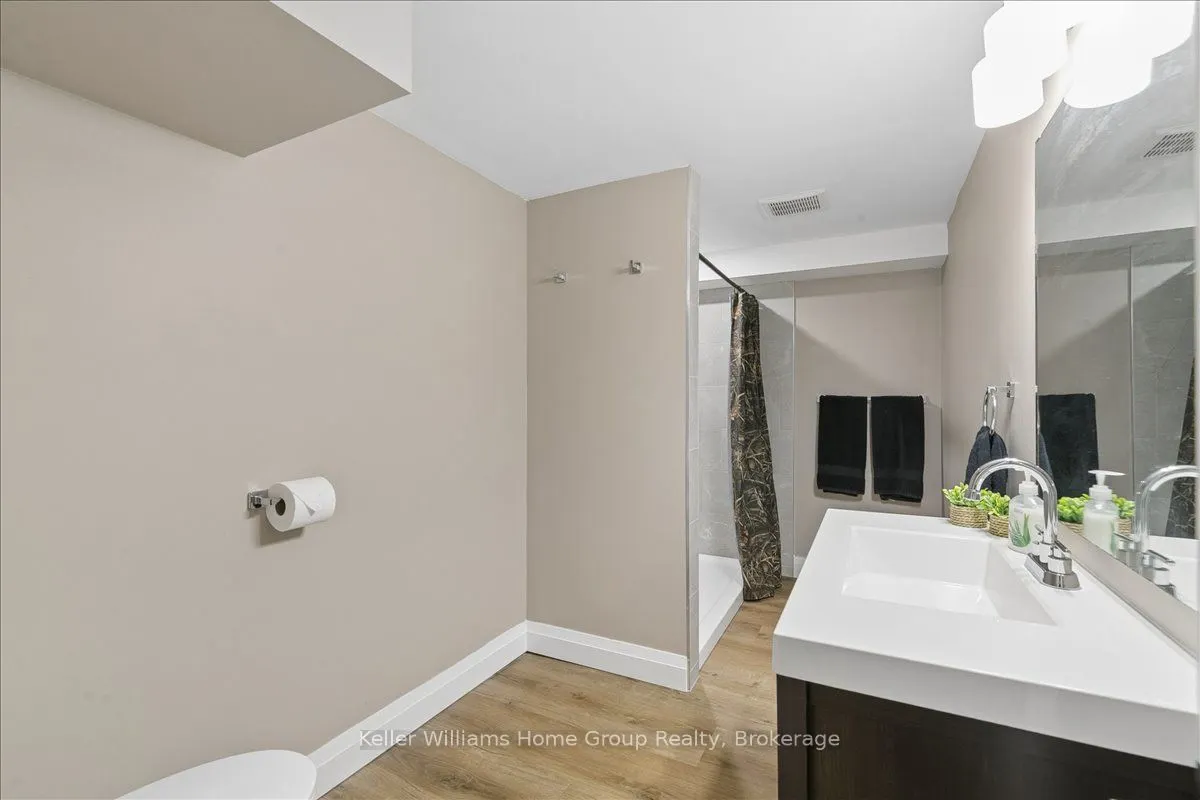 8 Stonefield Drive