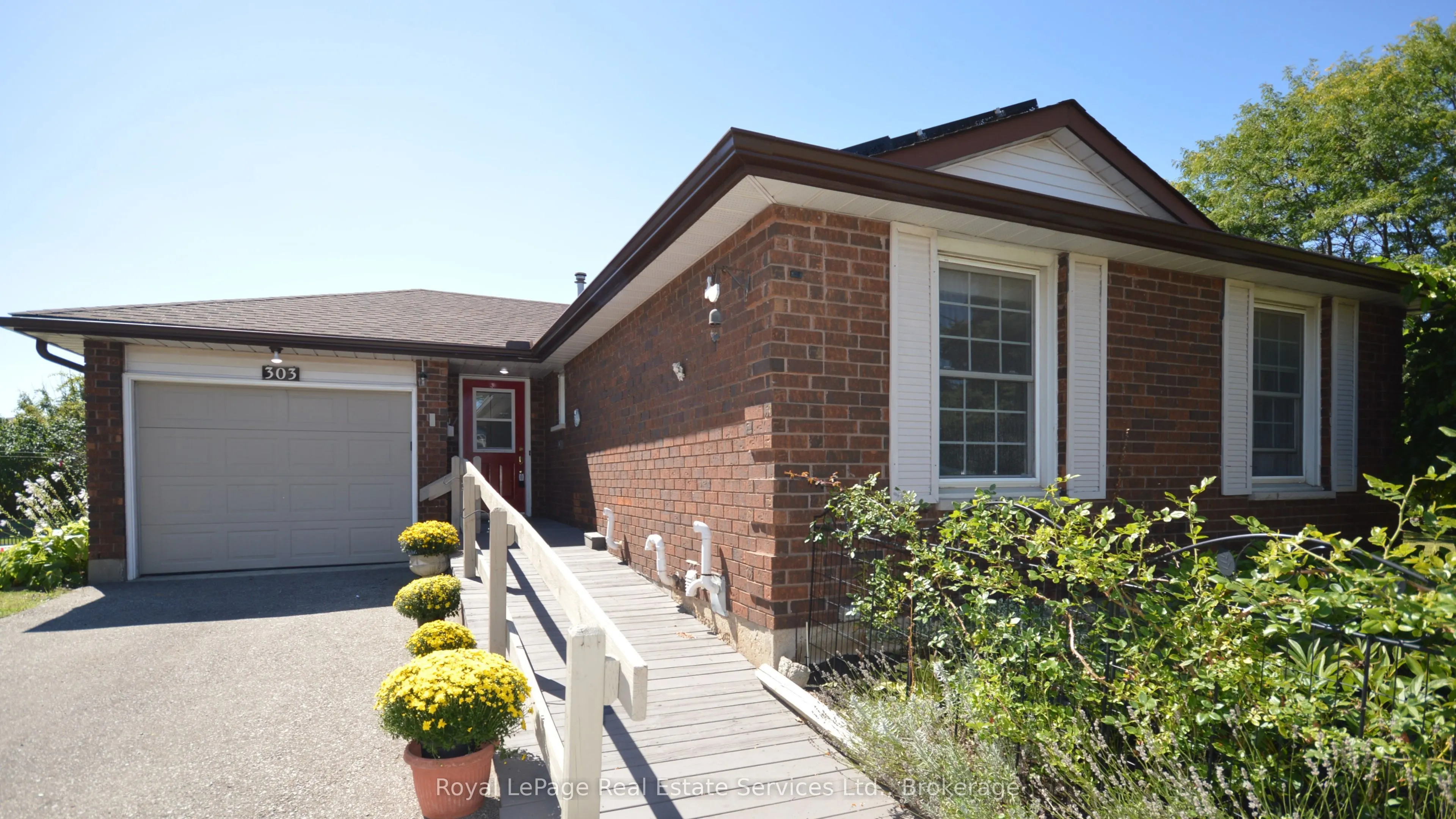 303 Grand Ridge Drive