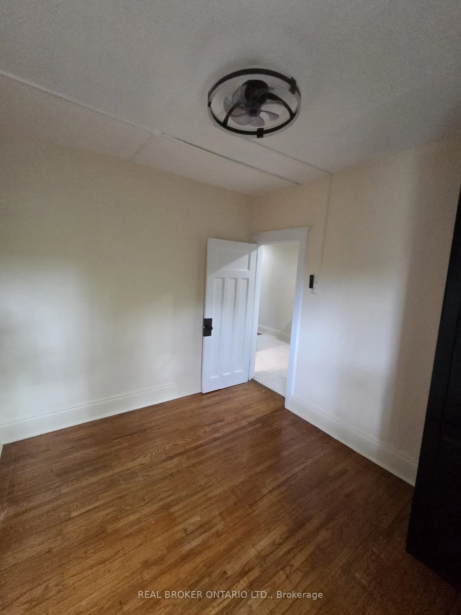 479 Aberdeen Avenue #4