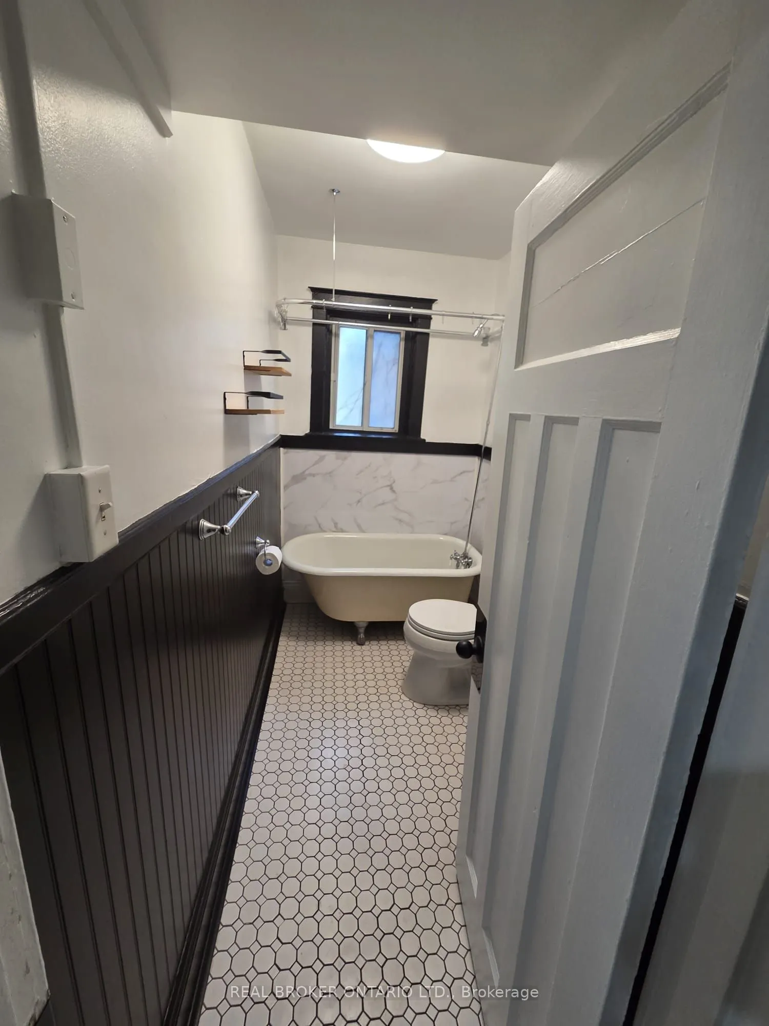 479 Aberdeen Avenue #4