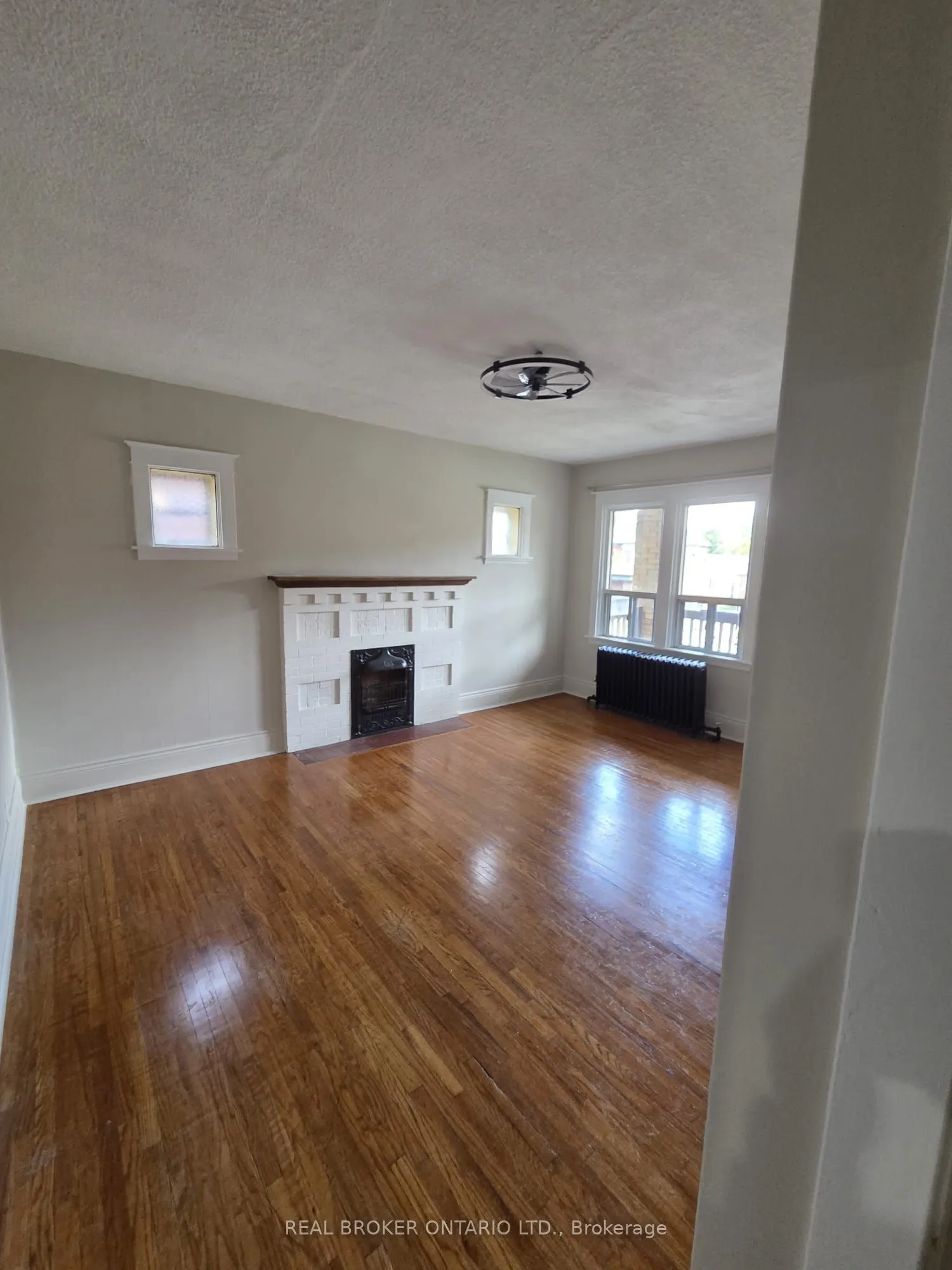 479 Aberdeen Avenue #4