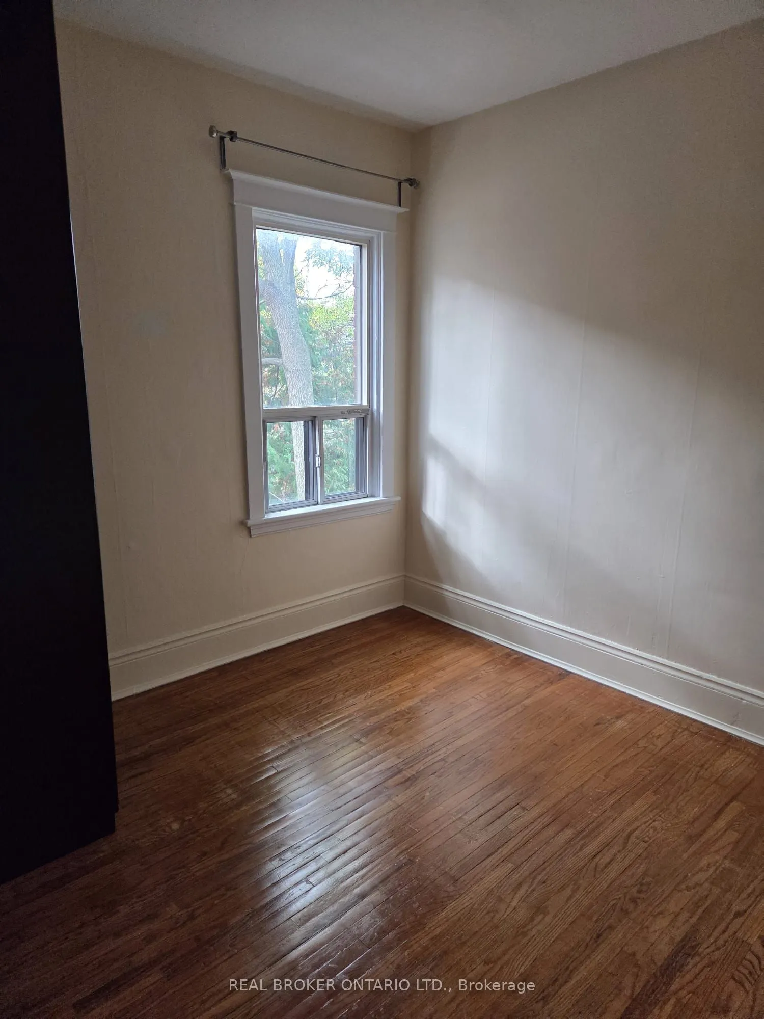 479 Aberdeen Avenue #4