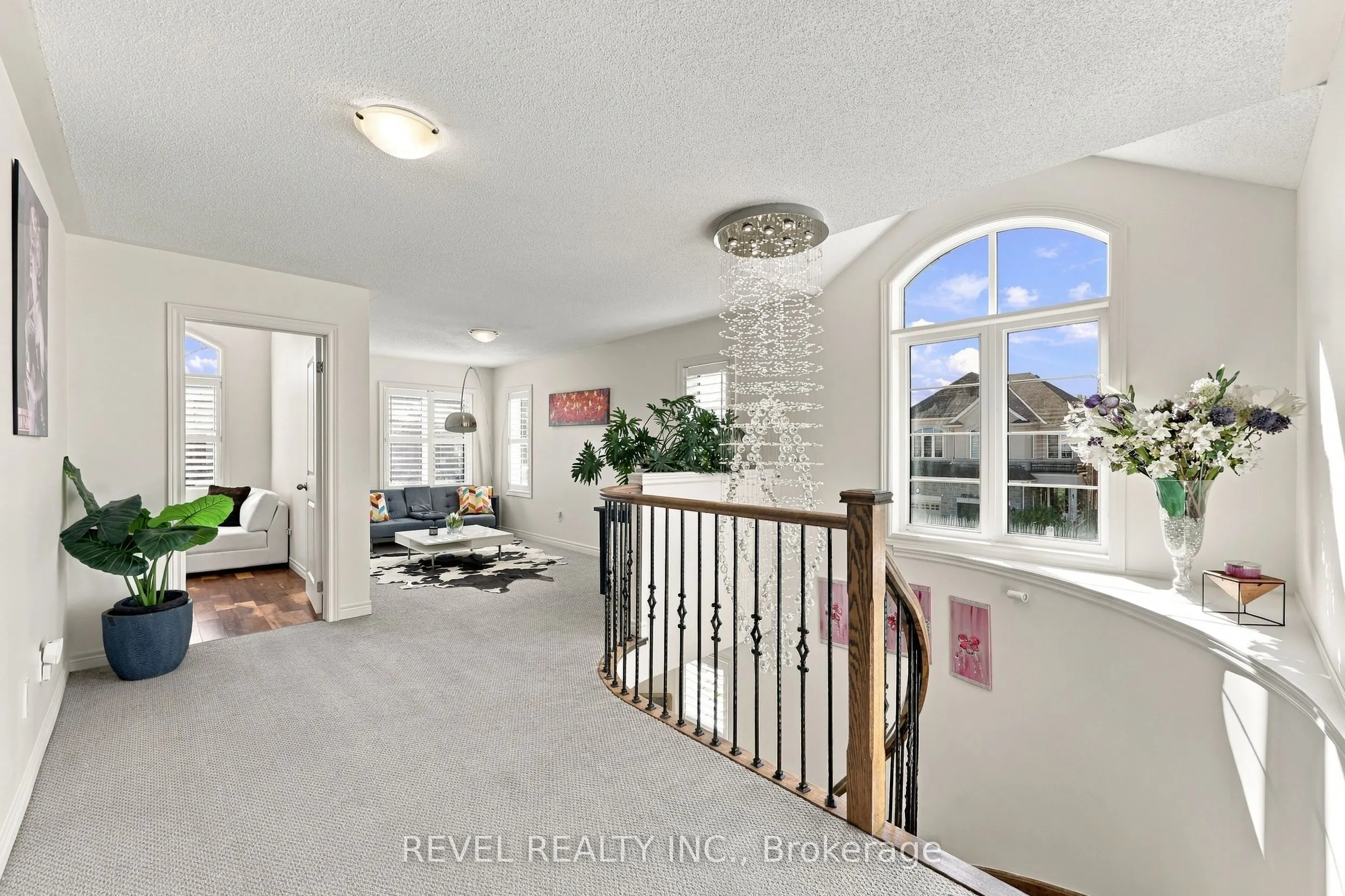 97 Narbonne Crescent